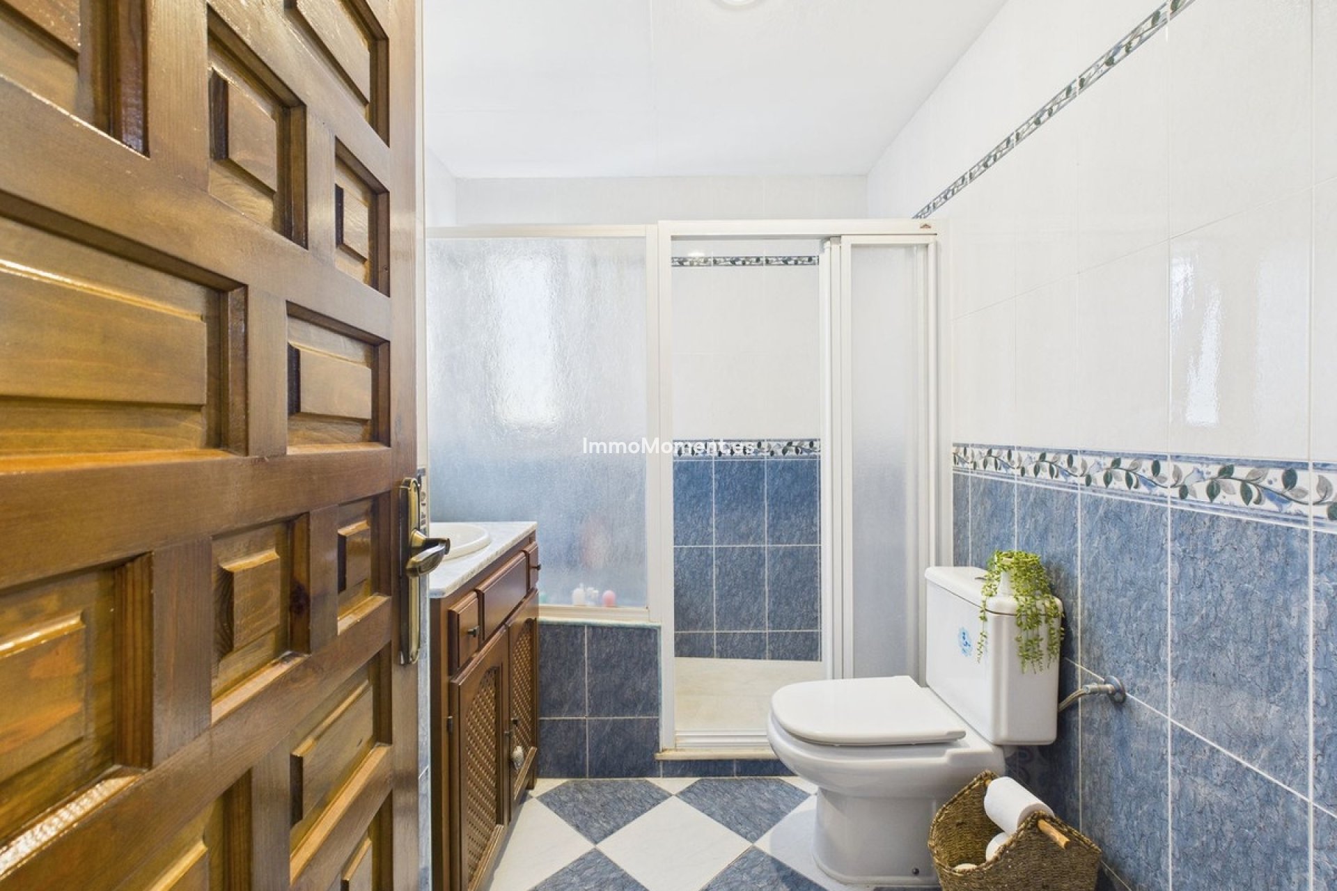Resale - Detached villa - Estepona - Estepona Centro
