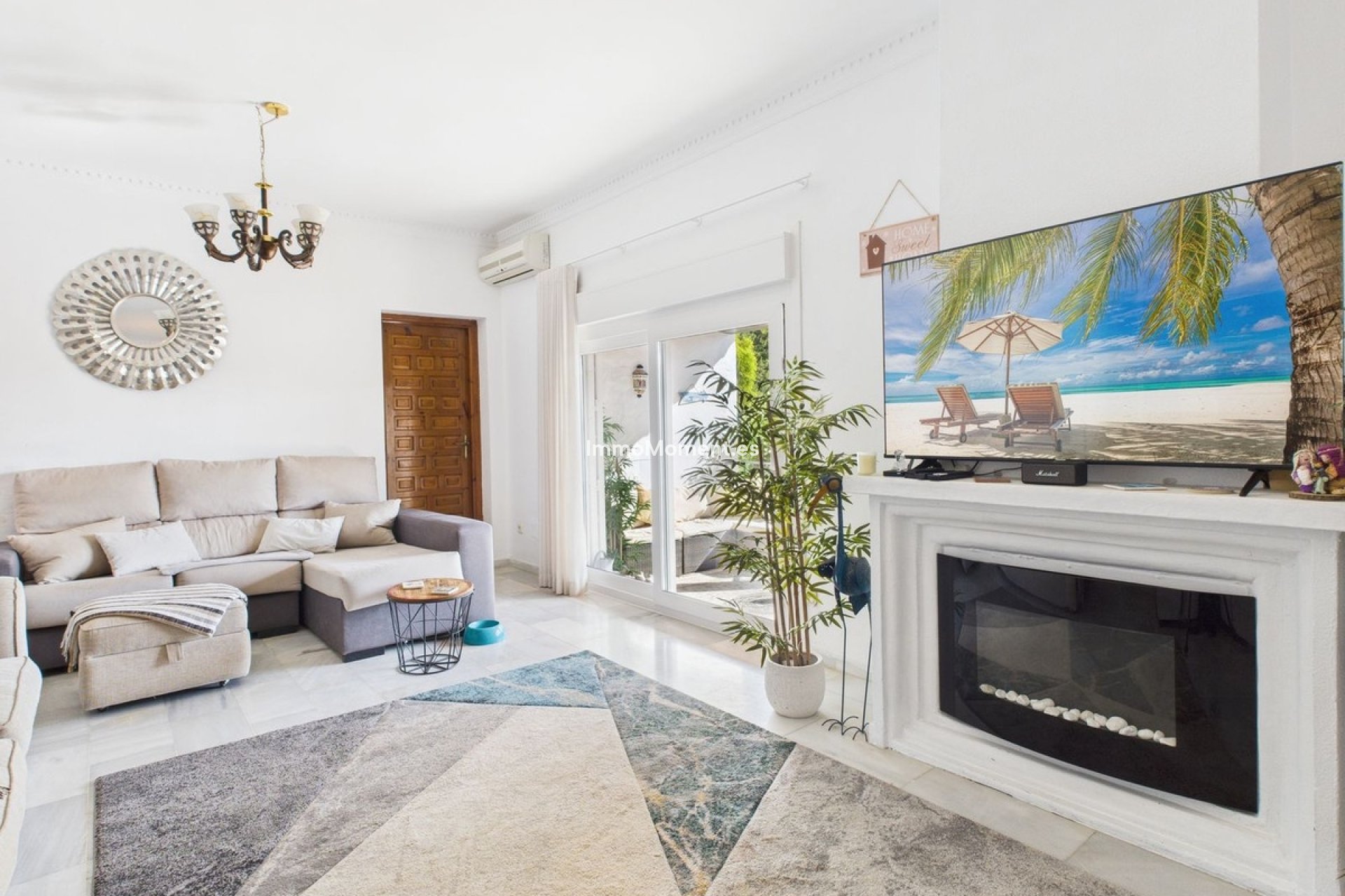 Resale - Detached villa - Estepona - Estepona Centro