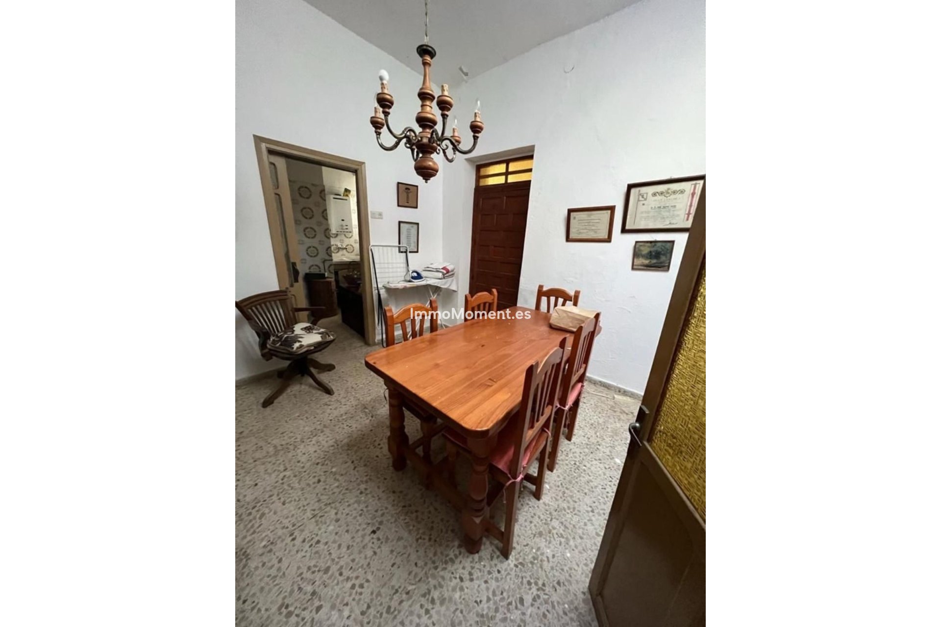 Resale - Detached villa - Estepona - Estepona Centro