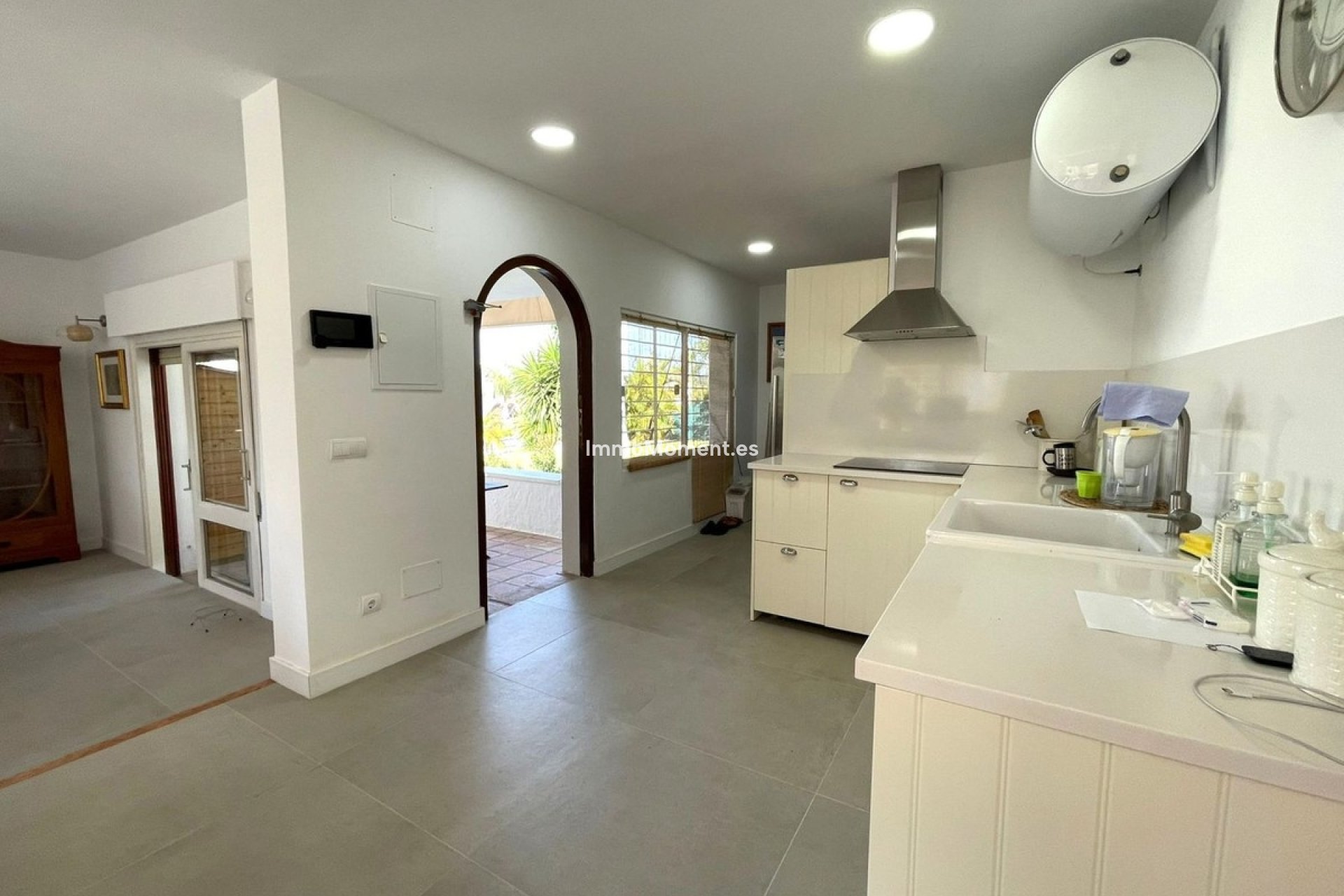 Resale - Detached villa - Estepona - Estepona Centro