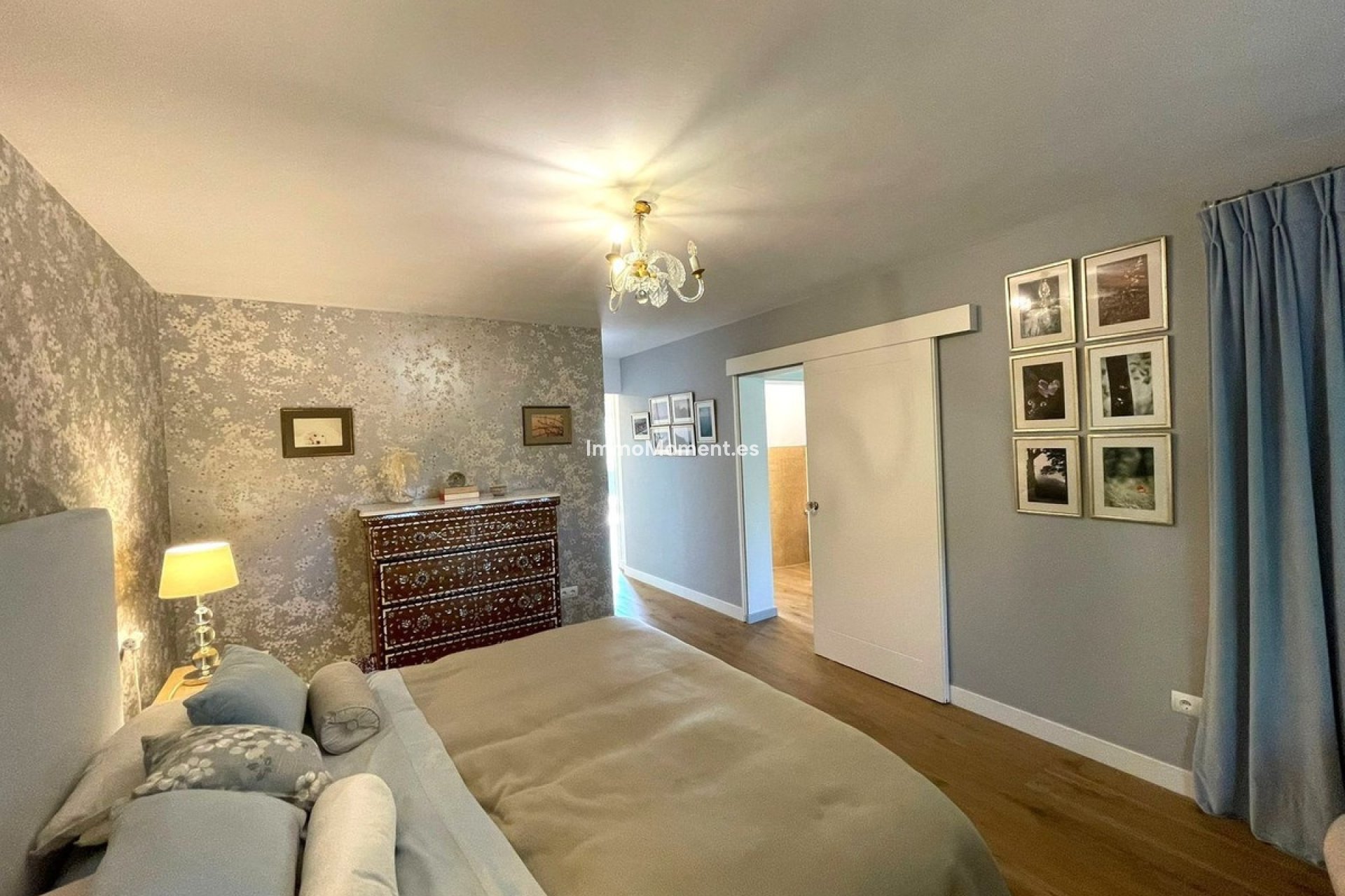 Resale - Detached villa - Estepona - Estepona Centro