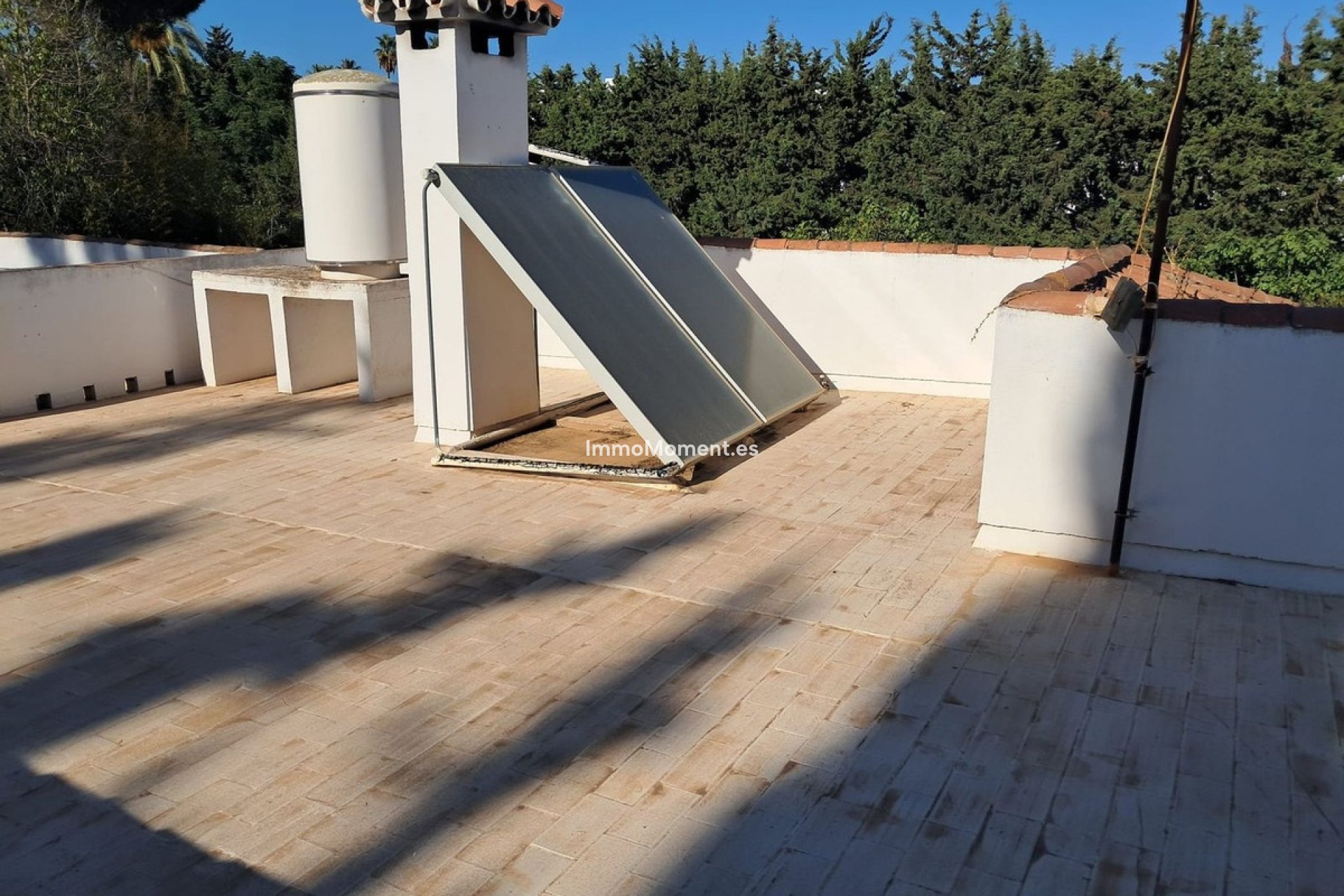 Resale - Detached villa - Estepona - Estepona Centro