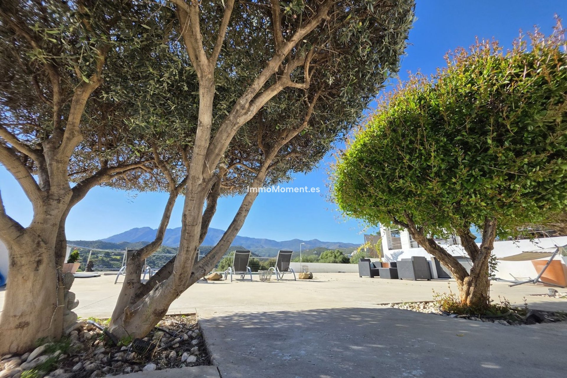 Resale - Detached villa - Estepona - Estepona Centro