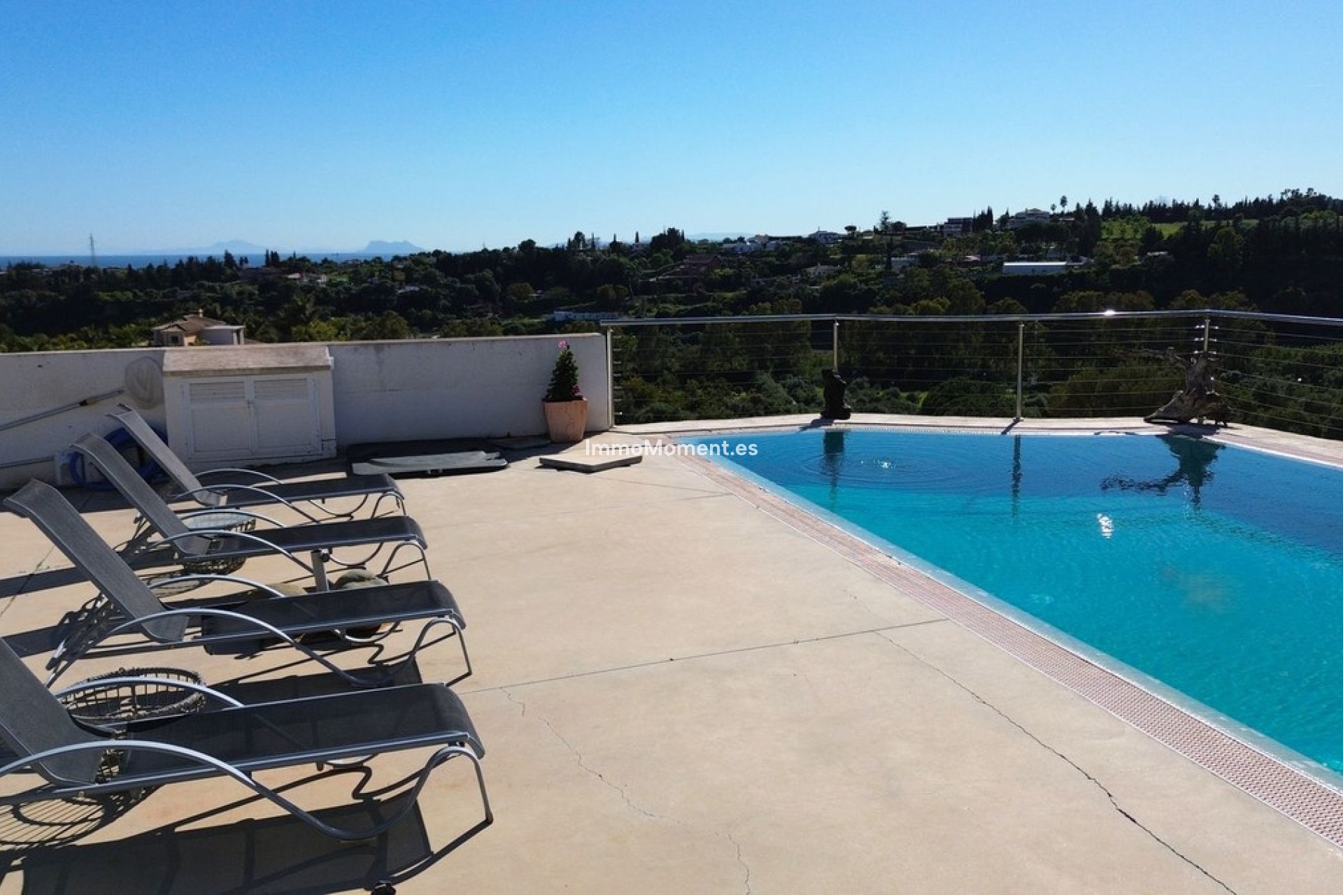 Resale - Detached villa - Estepona - Estepona Centro