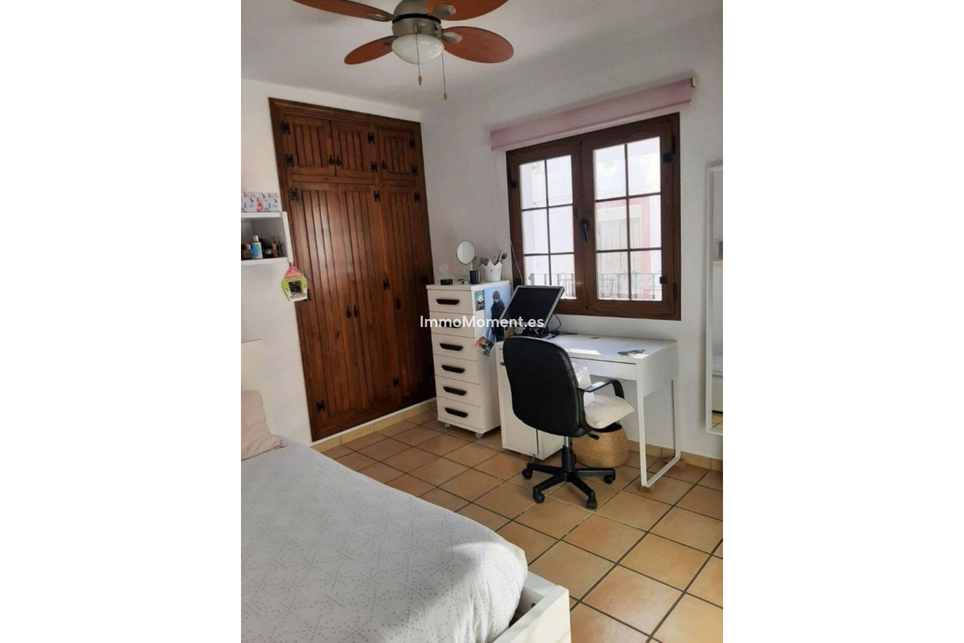 Resale - Detached villa - Estepona - Estepona Centro