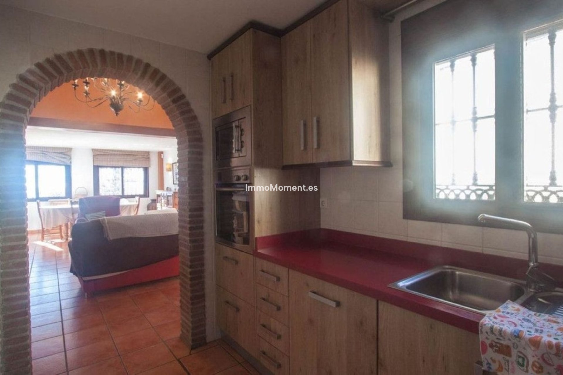 Resale - Detached villa - Estepona - Estepona Centro