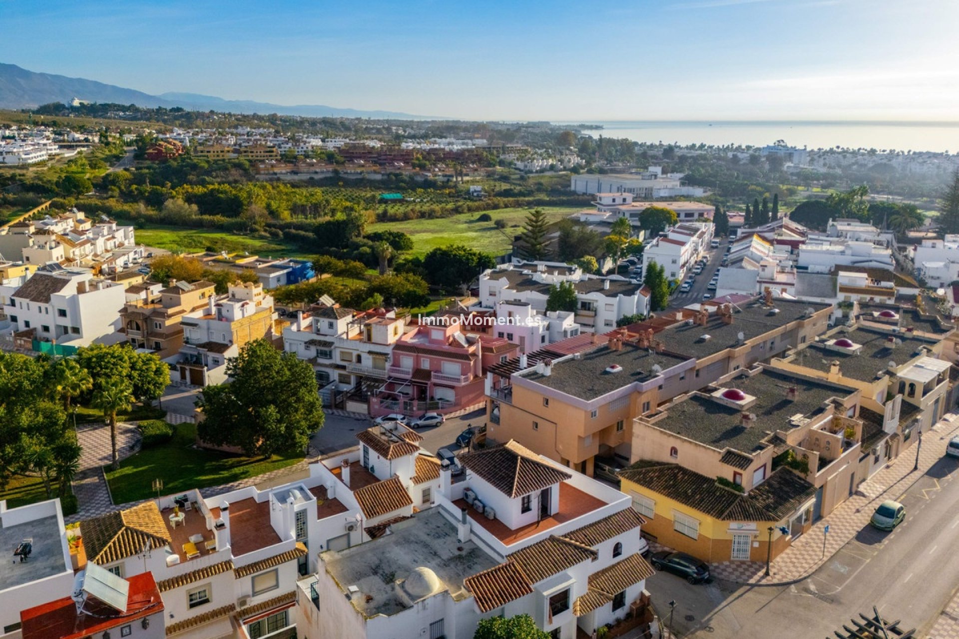 Resale - Detached villa - Estepona - Estepona Centro