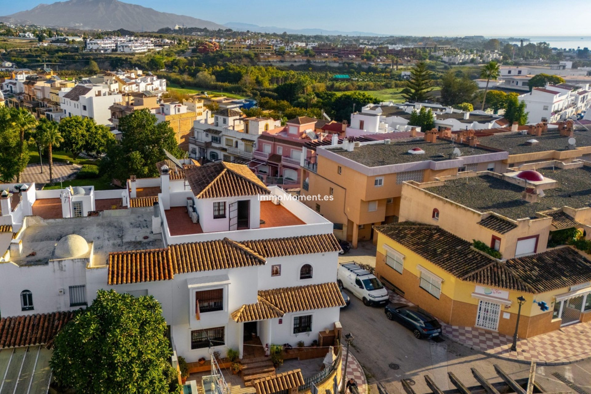 Resale - Detached villa - Estepona - Estepona Centro