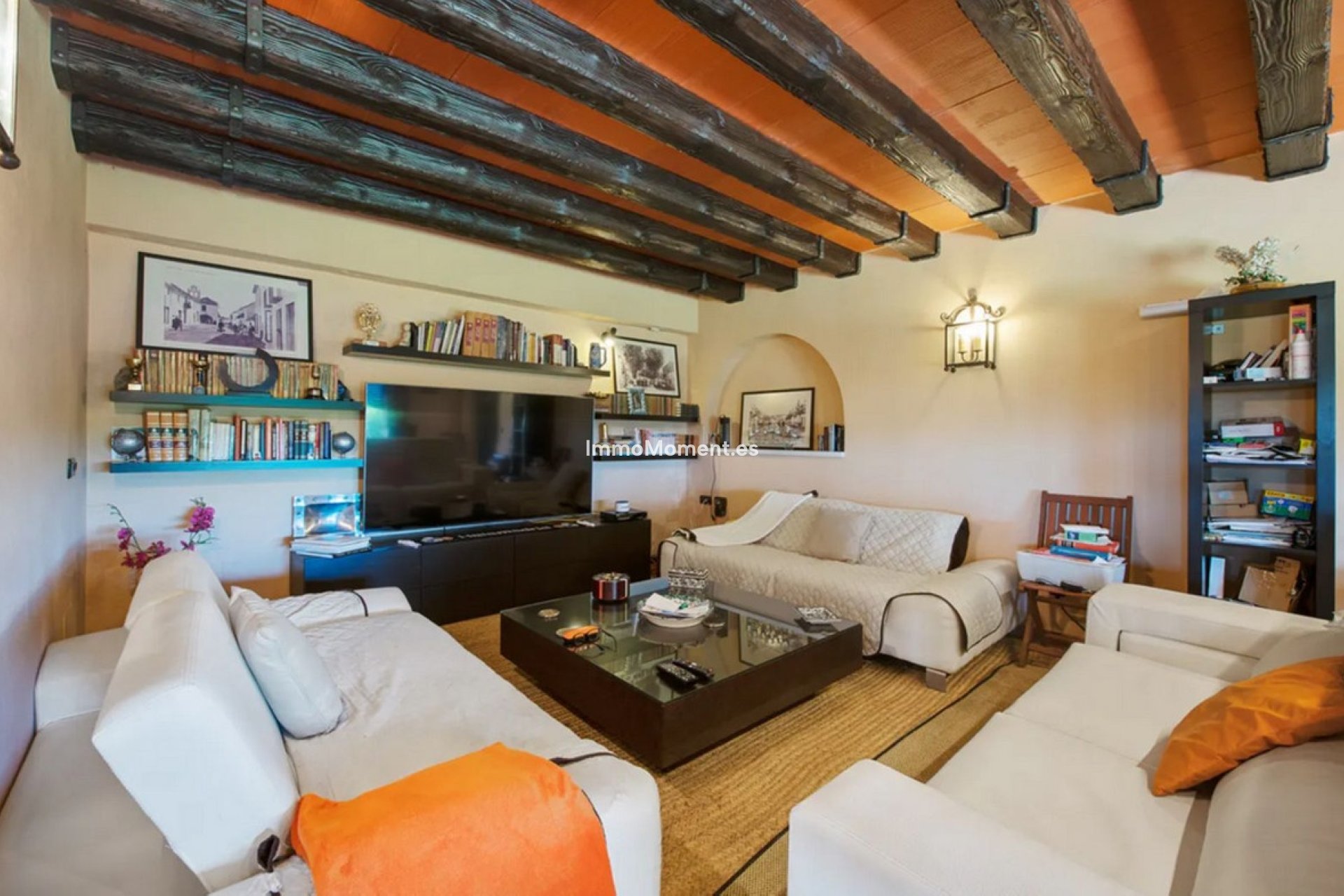Resale - Detached villa - Estepona - Estepona Centro