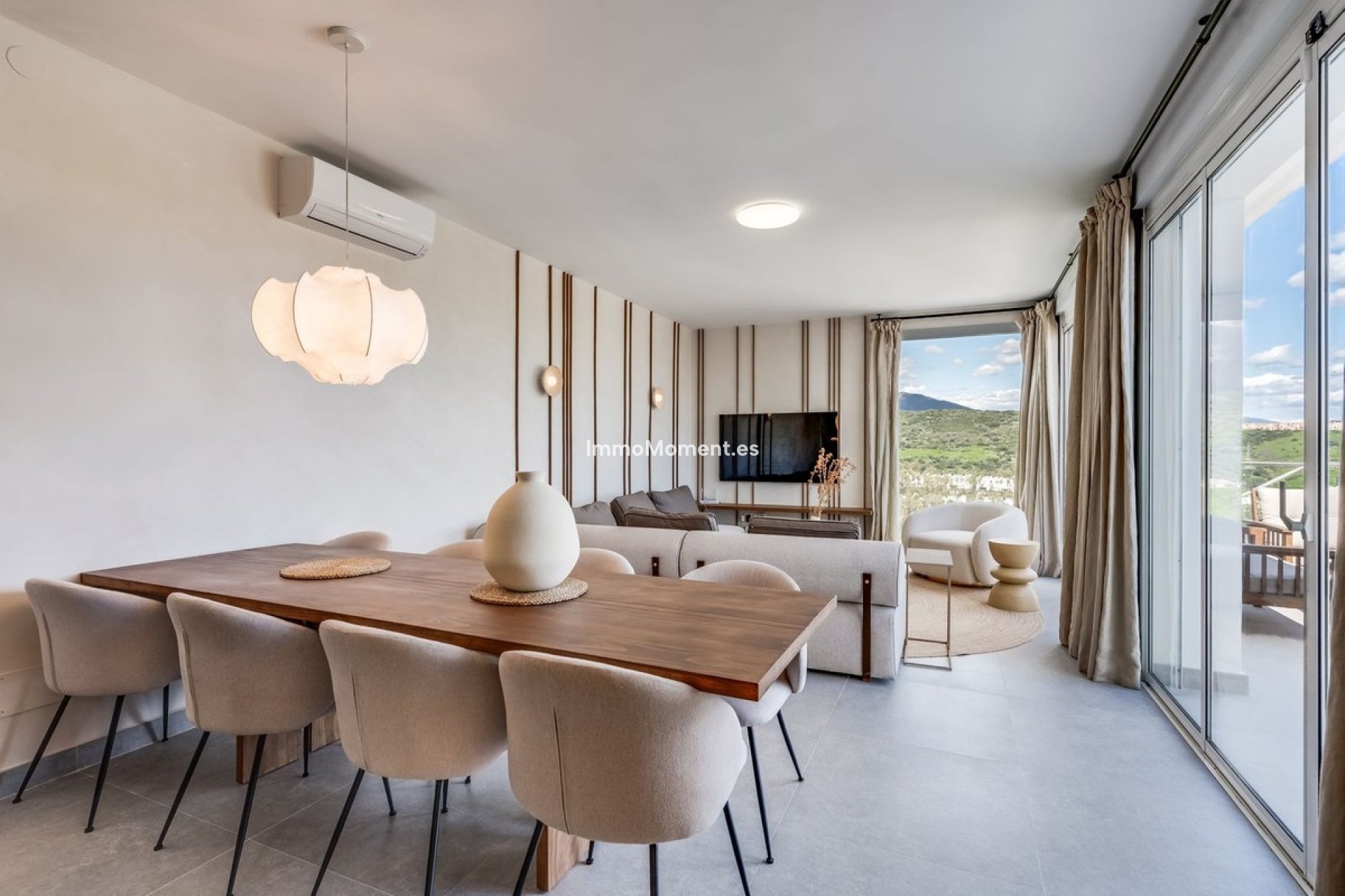 Resale - Detached villa - Estepona - Estepona Centro