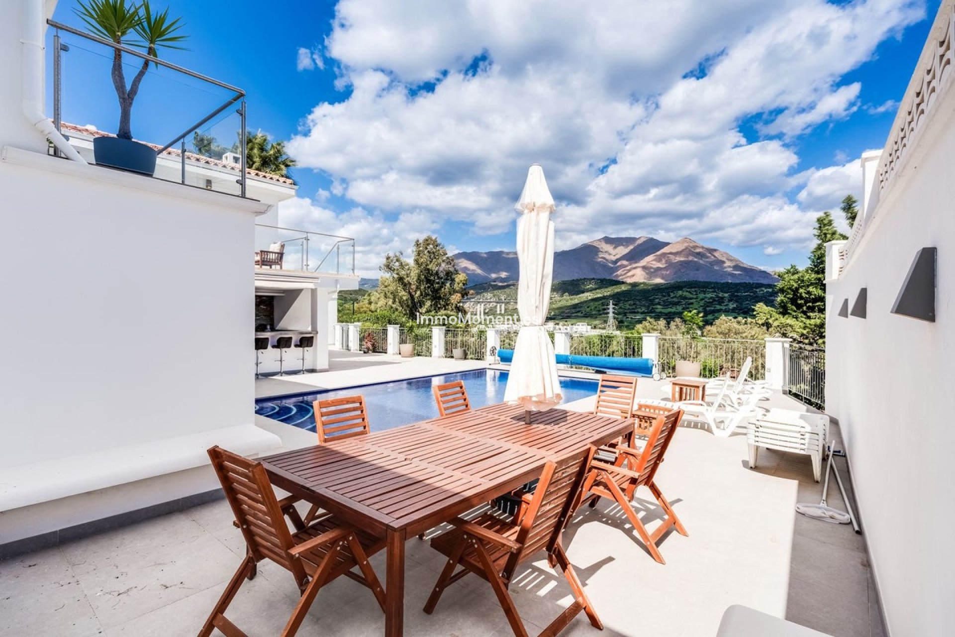 Resale - Detached villa - Estepona - Estepona Centro