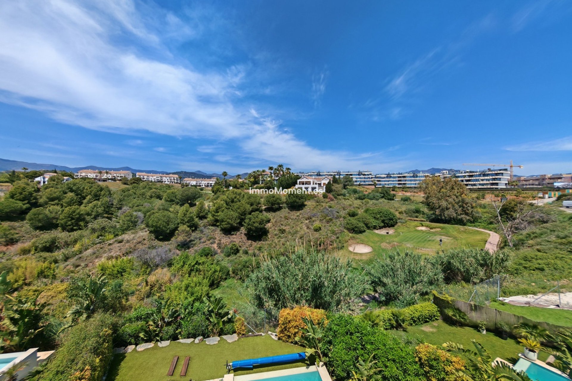 Resale - Detached villa - Estepona - Estepona Centro