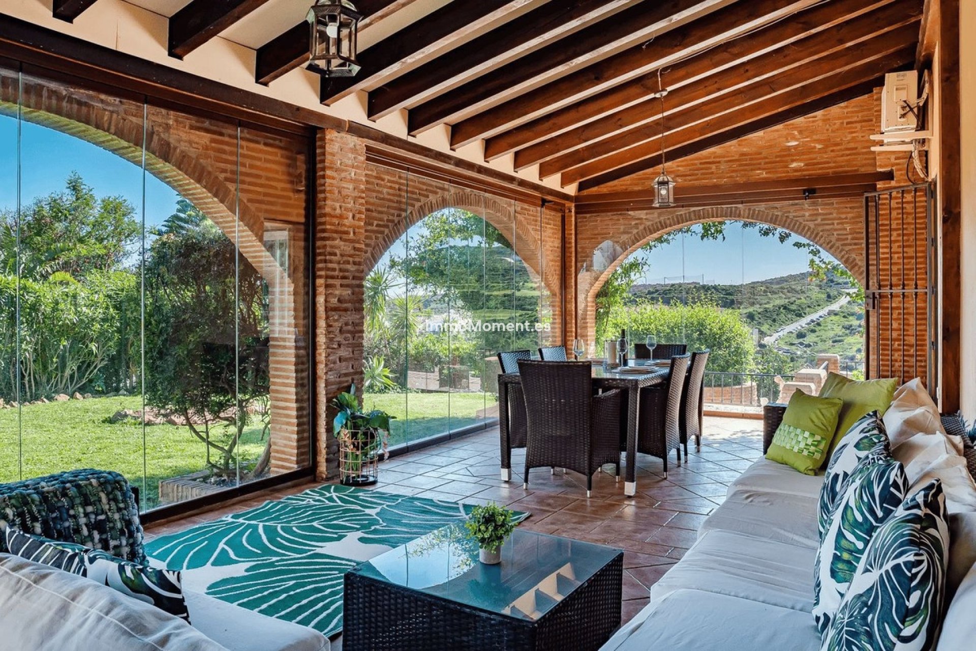 Resale - Detached villa - Estepona - Estepona Centro