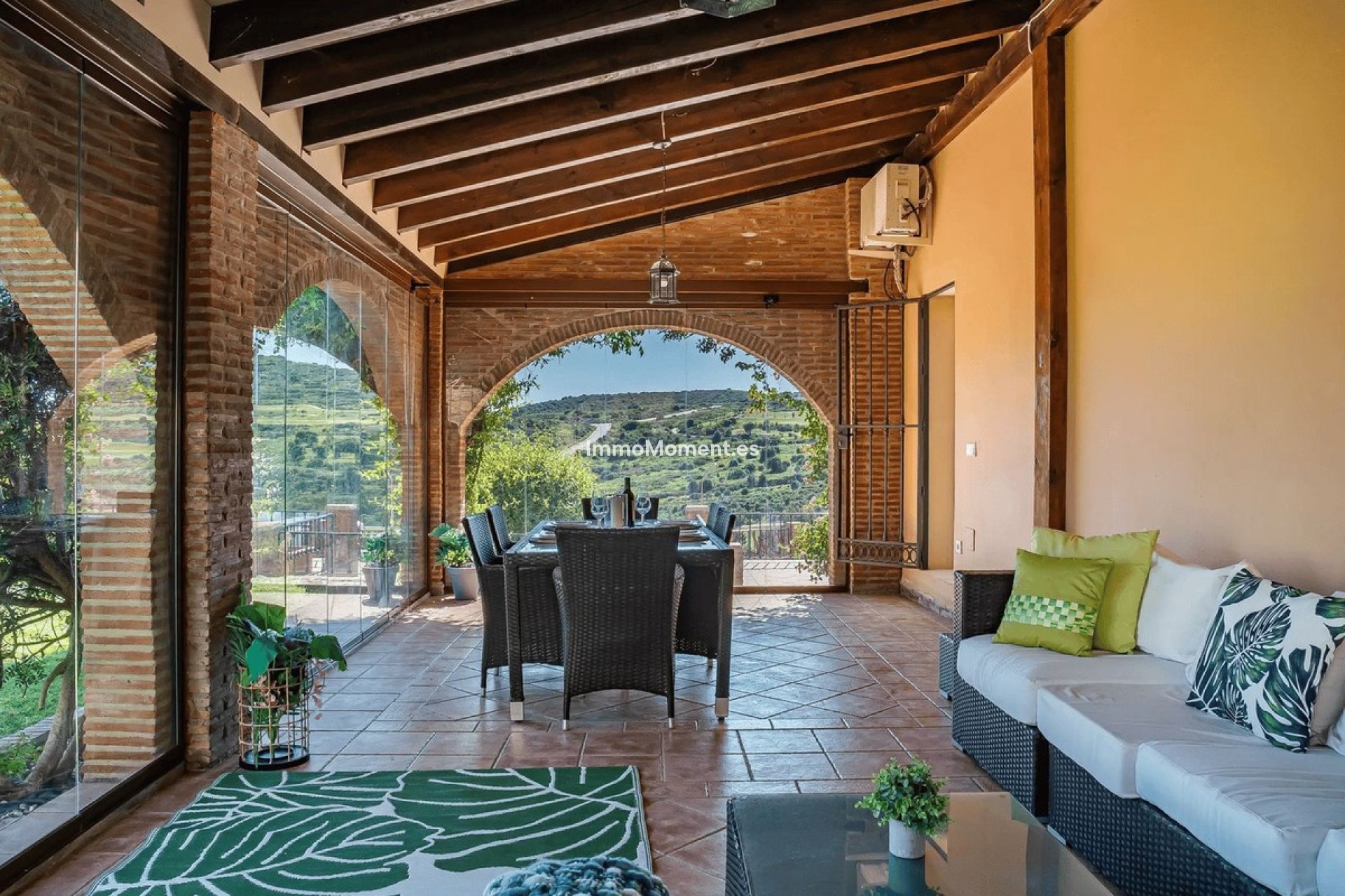 Resale - Detached villa - Estepona - Estepona Centro