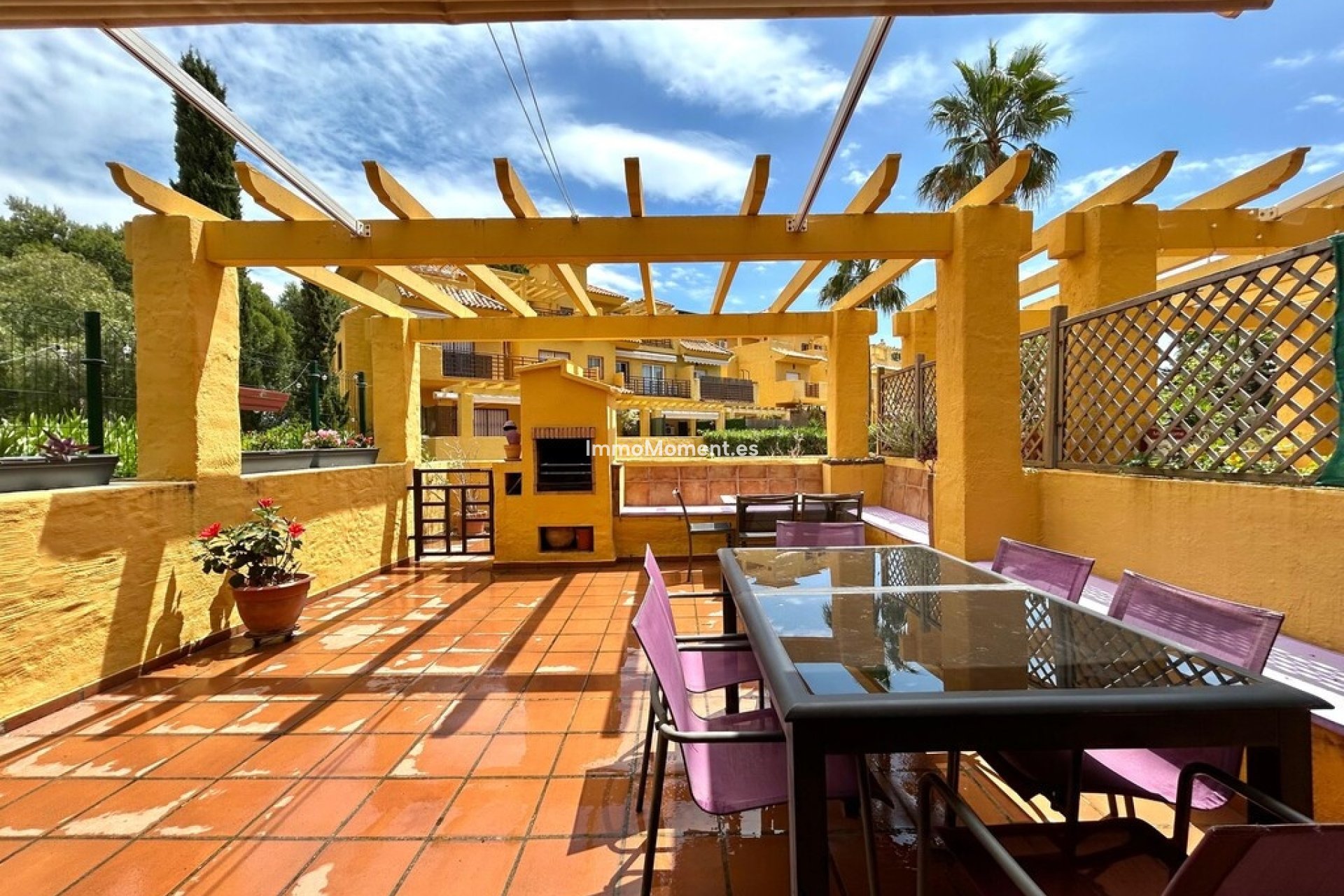 Resale - Detached villa - Estepona - Estepona Centro