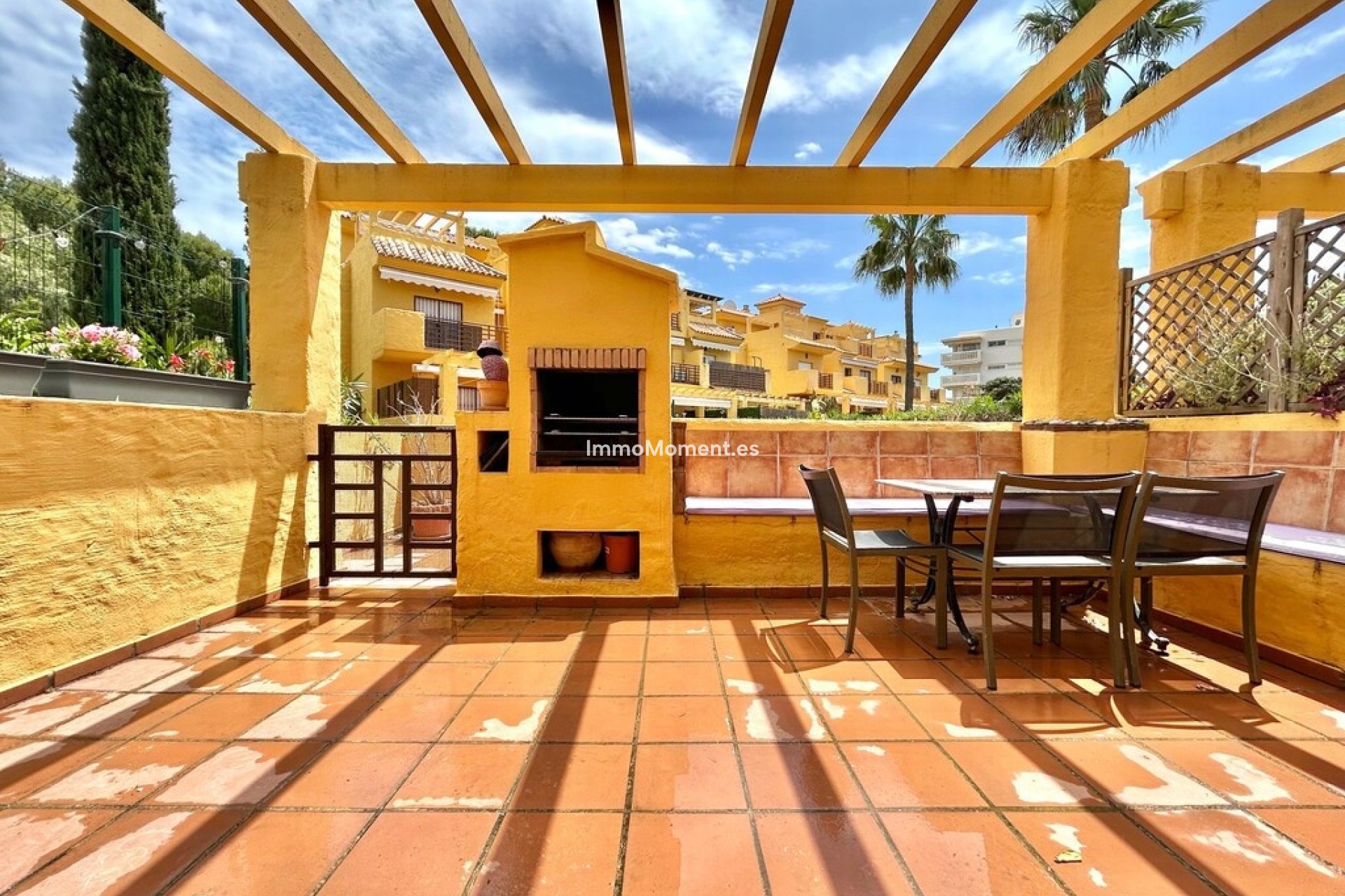 Resale - Detached villa - Estepona - Estepona Centro