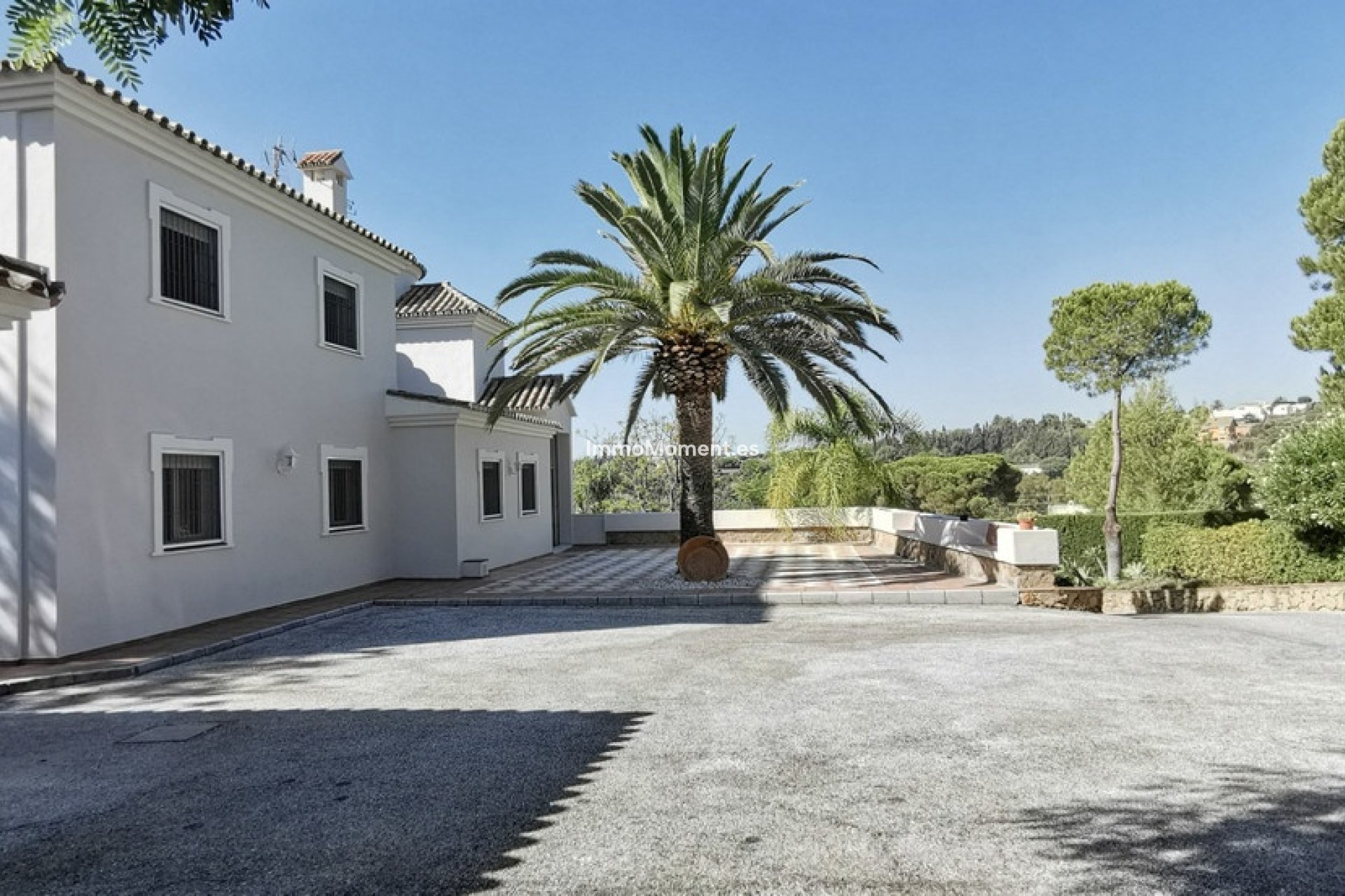 Resale - Detached villa - Estepona - Estepona Centro