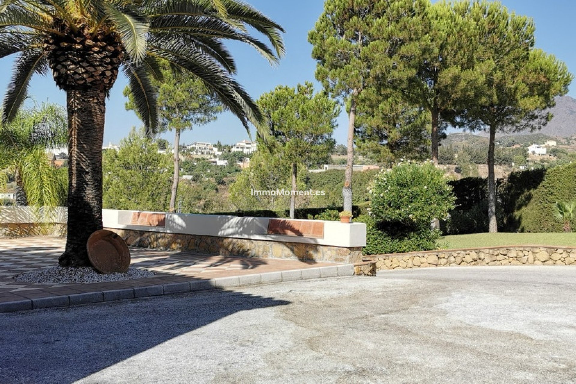 Resale - Detached villa - Estepona - Estepona Centro