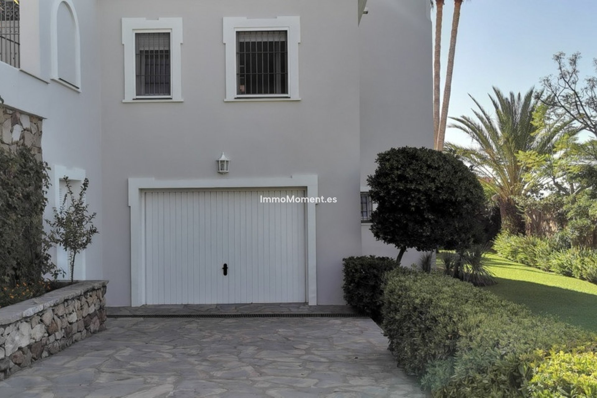 Resale - Detached villa - Estepona - Estepona Centro