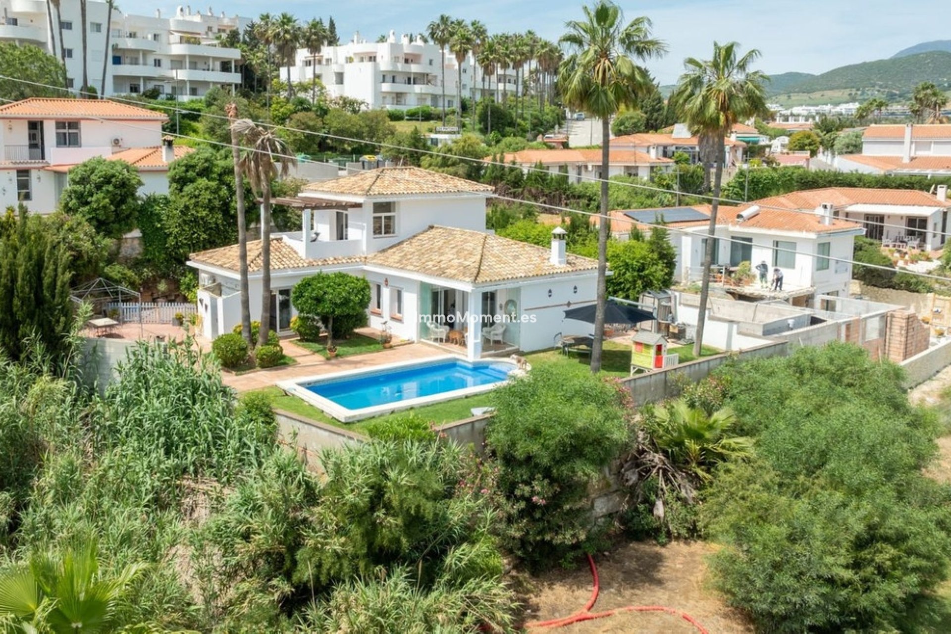 Resale - Detached villa - Estepona - Estepona Centro