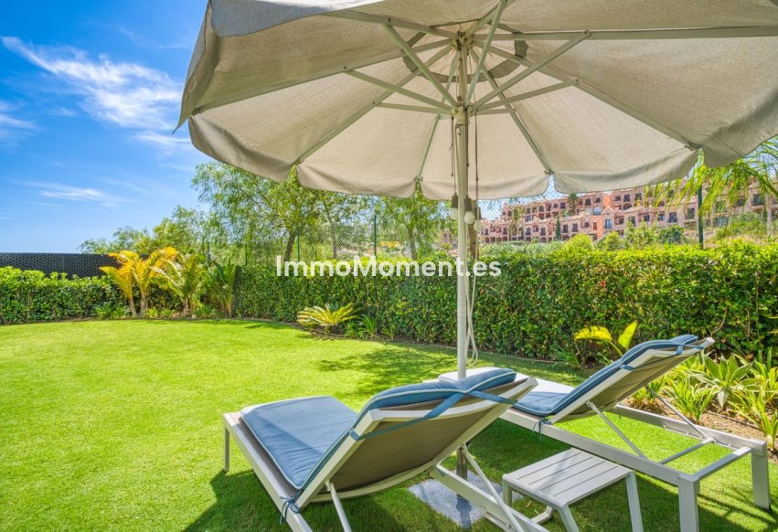 Resale - Detached villa - Estepona - Estepona Centro
