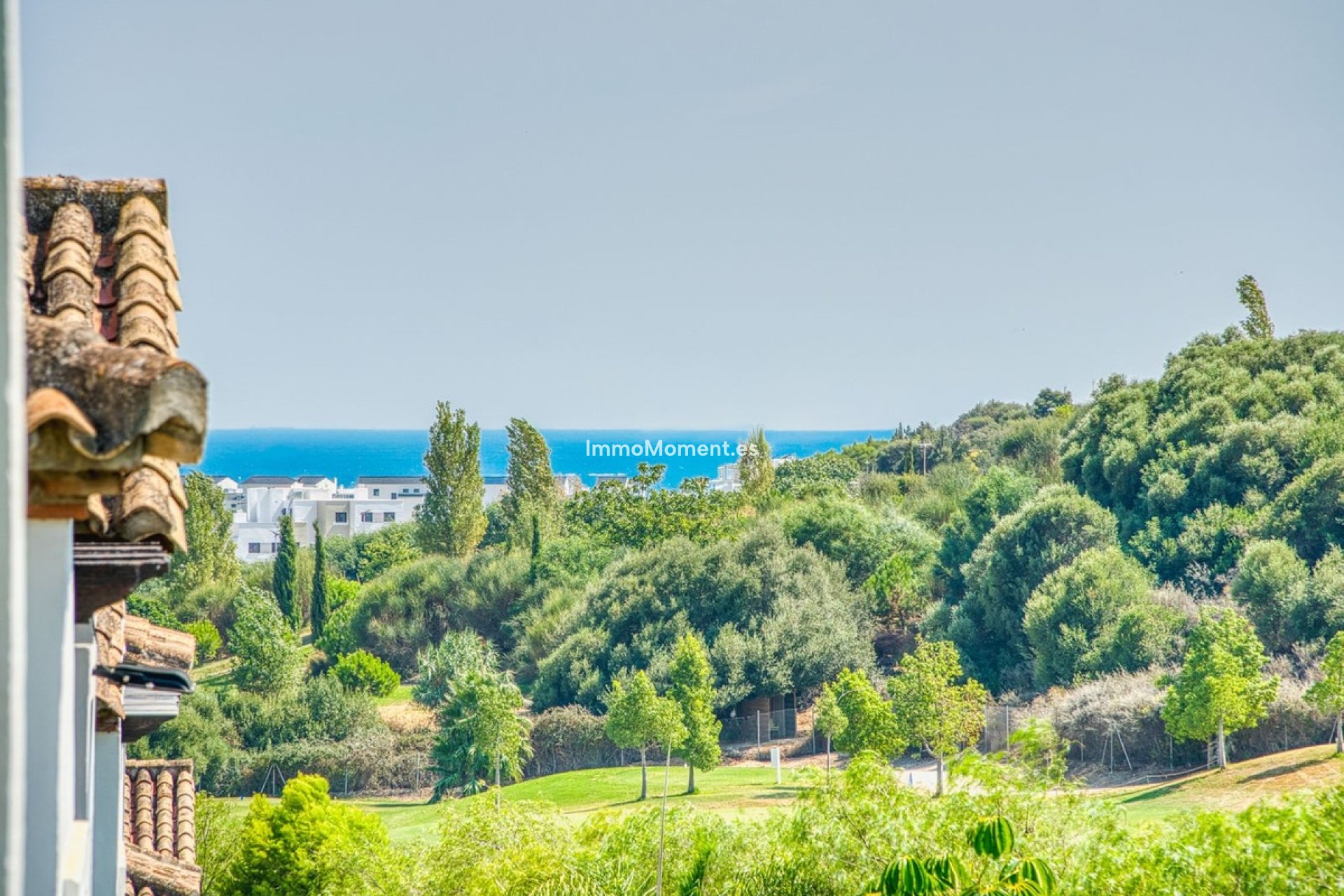 Resale - Detached villa - Estepona - Estepona Centro