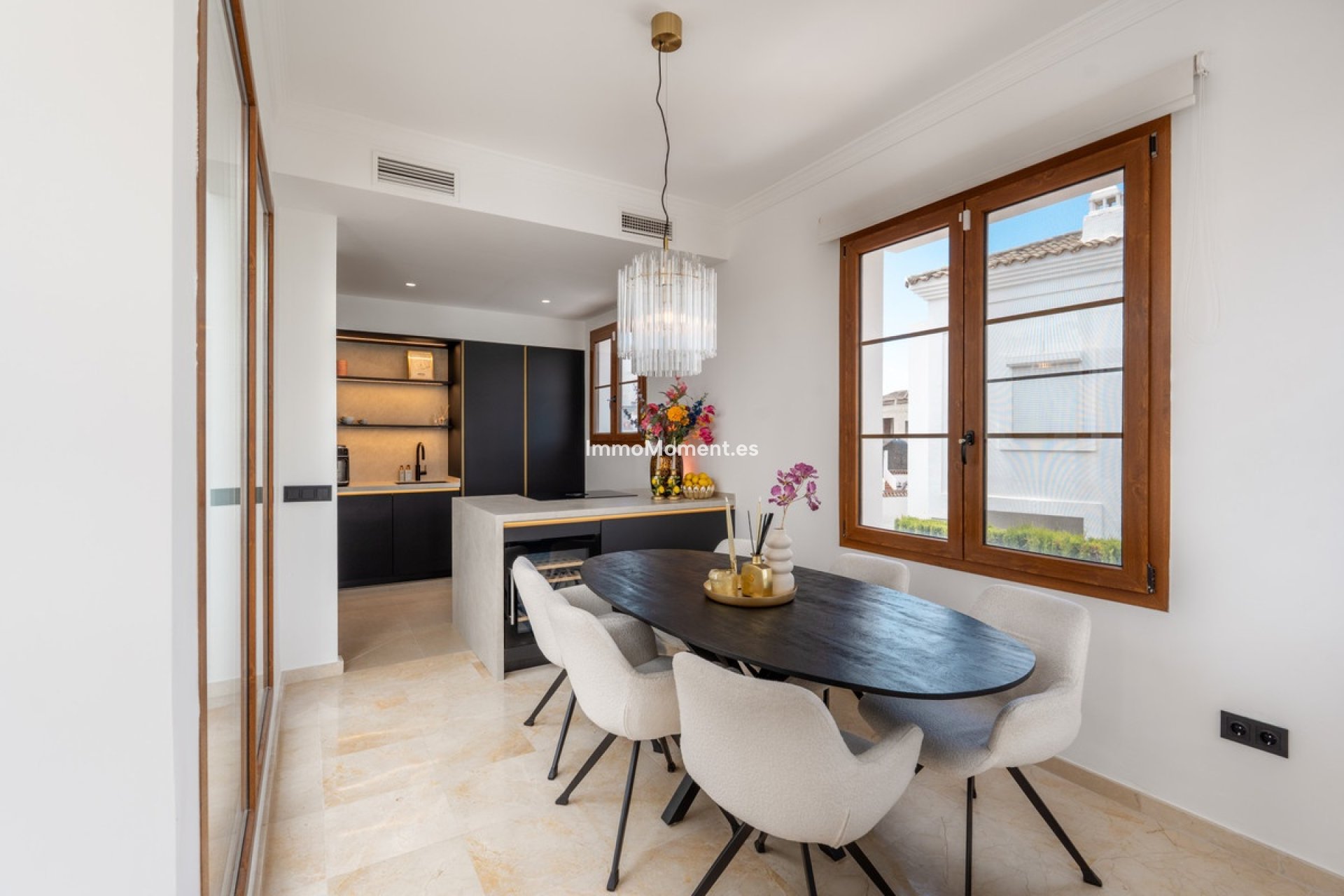 Resale - Detached villa - Estepona - Estepona Centro