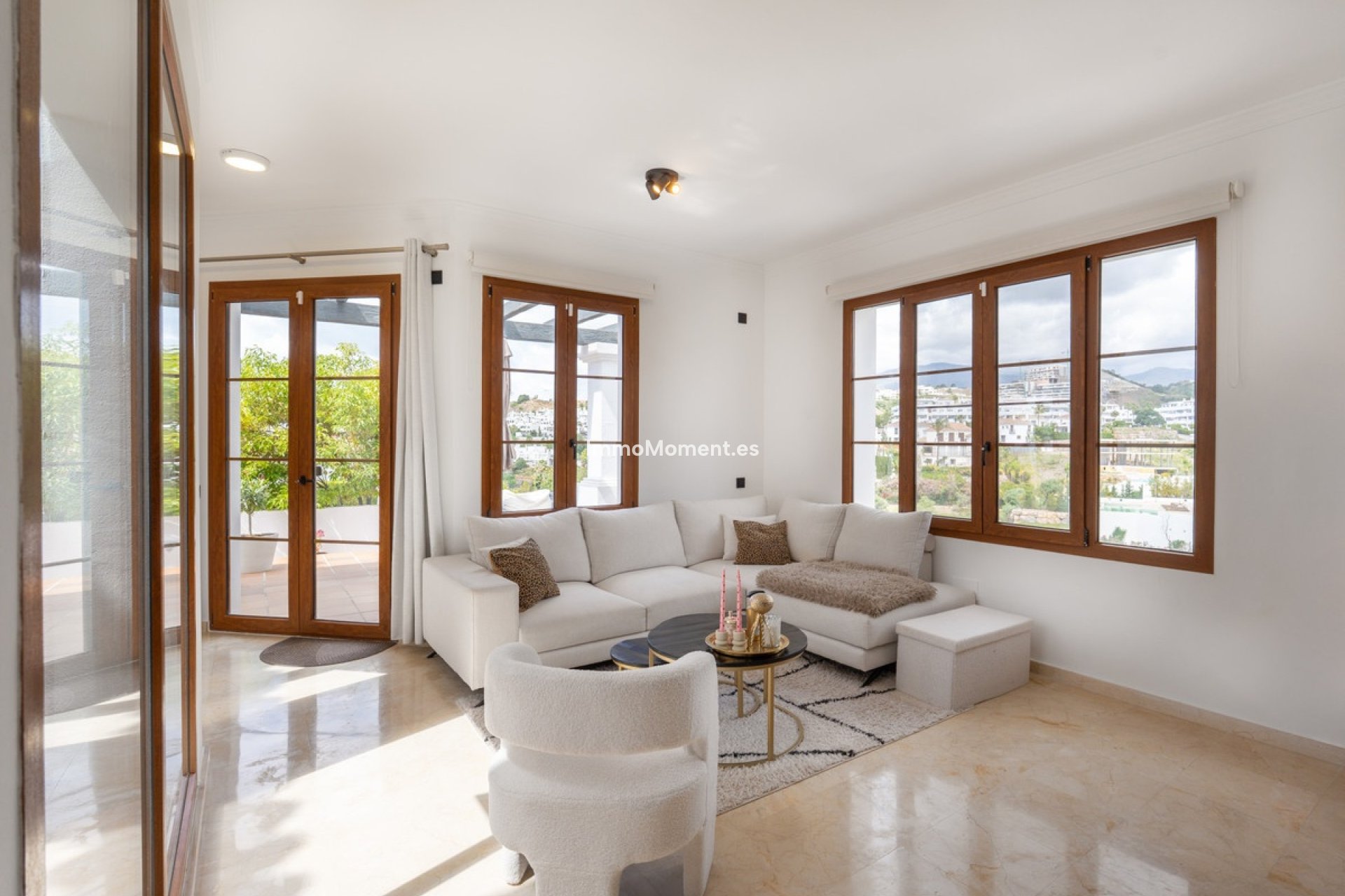 Resale - Detached villa - Estepona - Estepona Centro