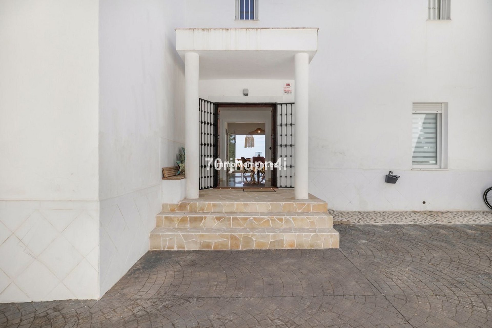 Resale - Detached villa - Estepona - Estepona Centro
