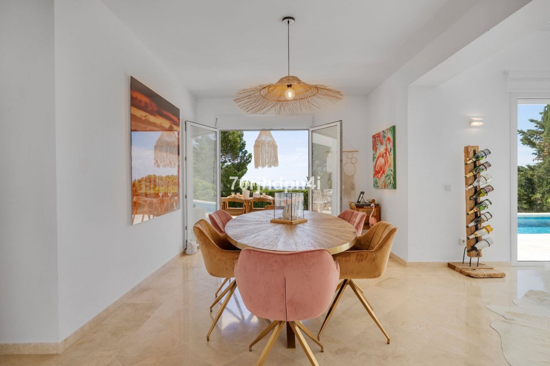 Resale - Detached villa - Estepona - Estepona Centro