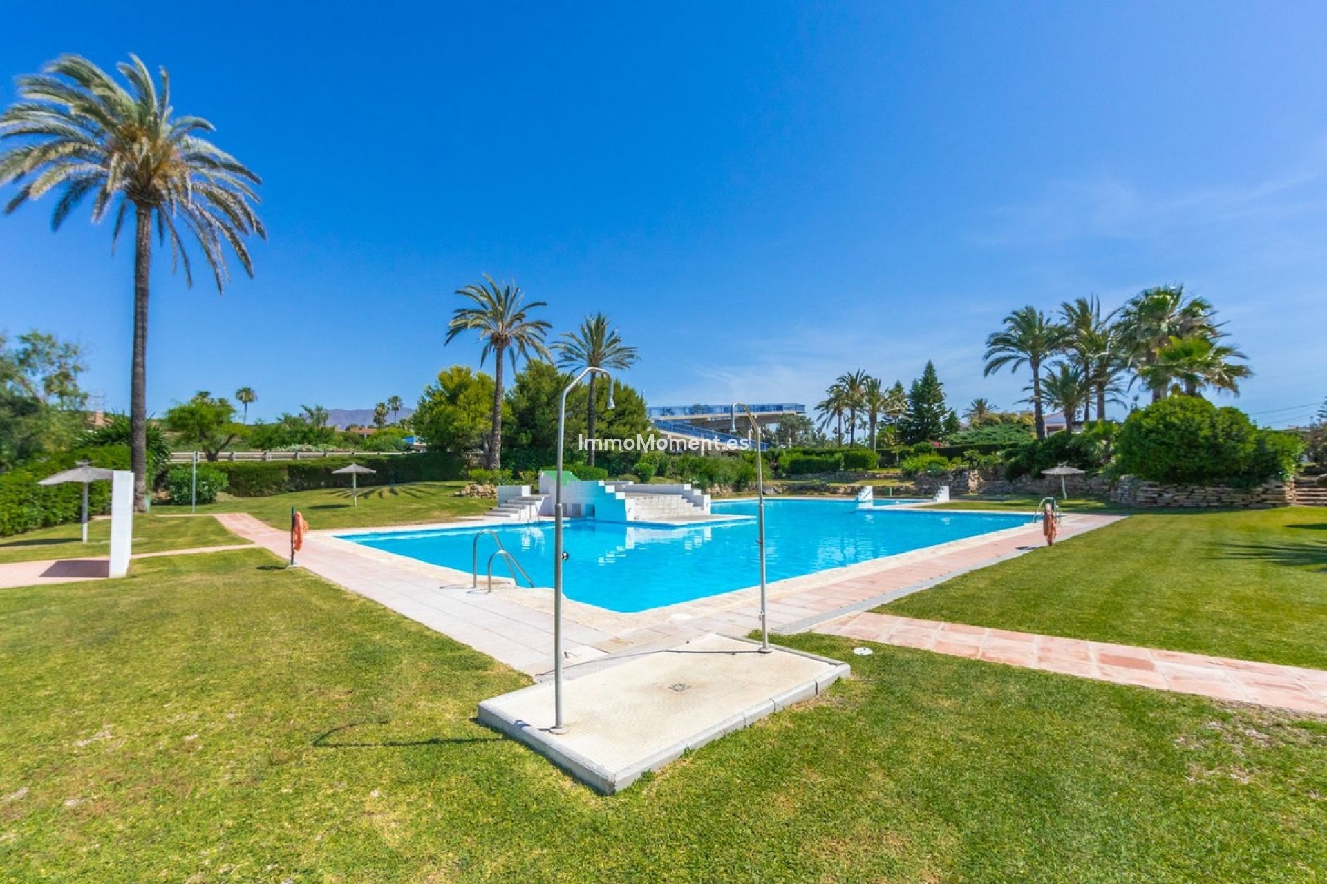 Resale - Detached villa - Estepona - Estepona Centro
