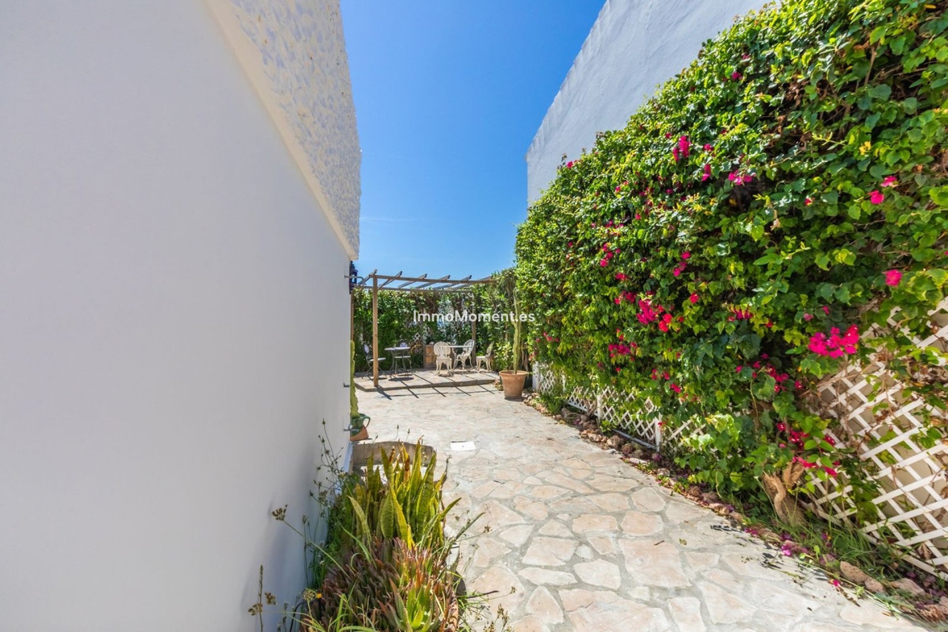 Resale - Detached villa - Estepona - Estepona Centro