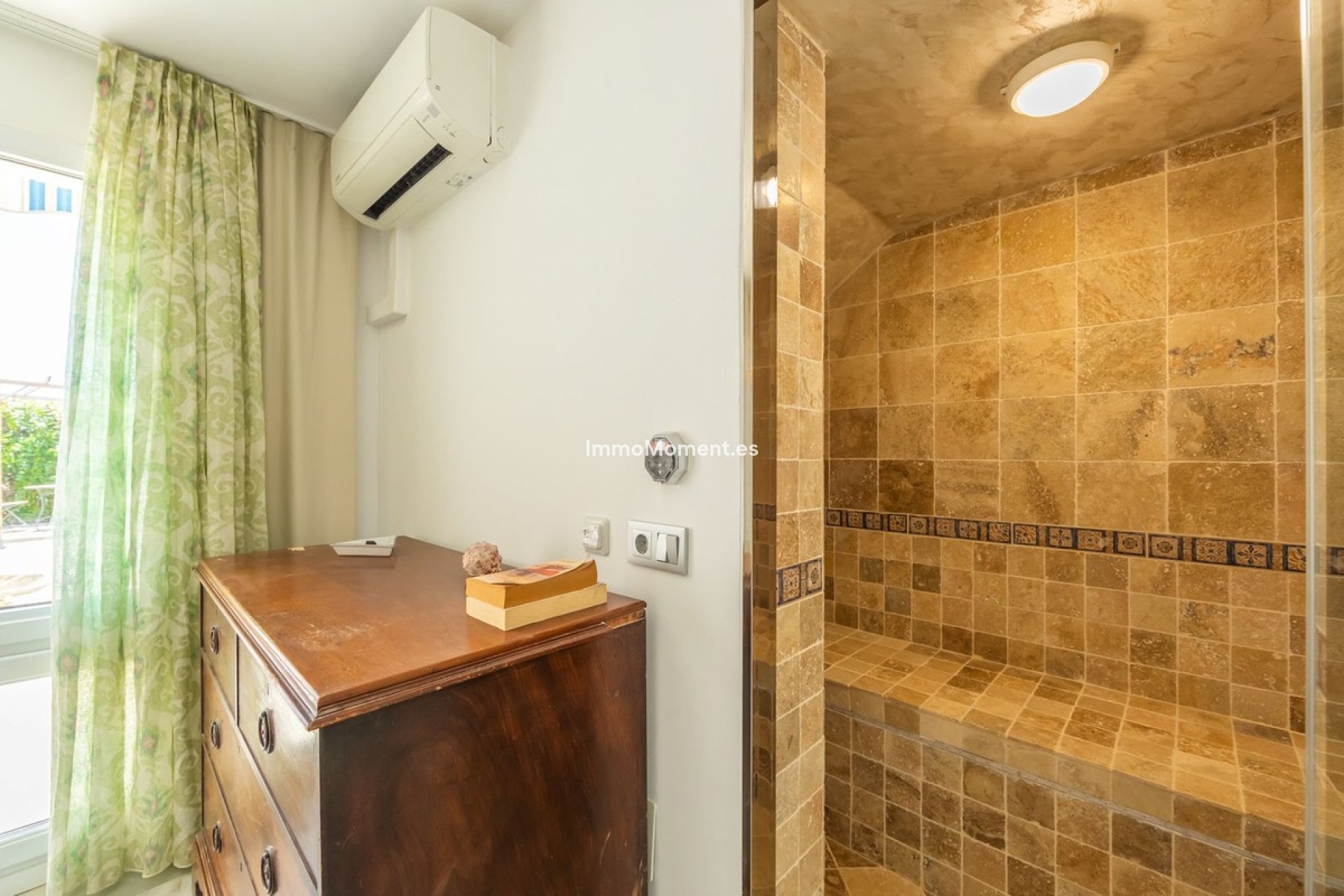 Resale - Detached villa - Estepona - Estepona Centro