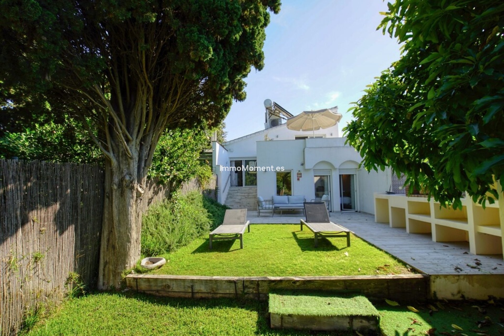 Resale - Detached villa - Estepona - Estepona Centro