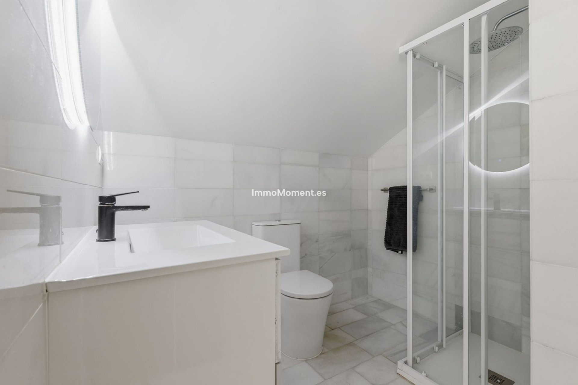 Resale - Detached villa - Estepona - Estepona Centro