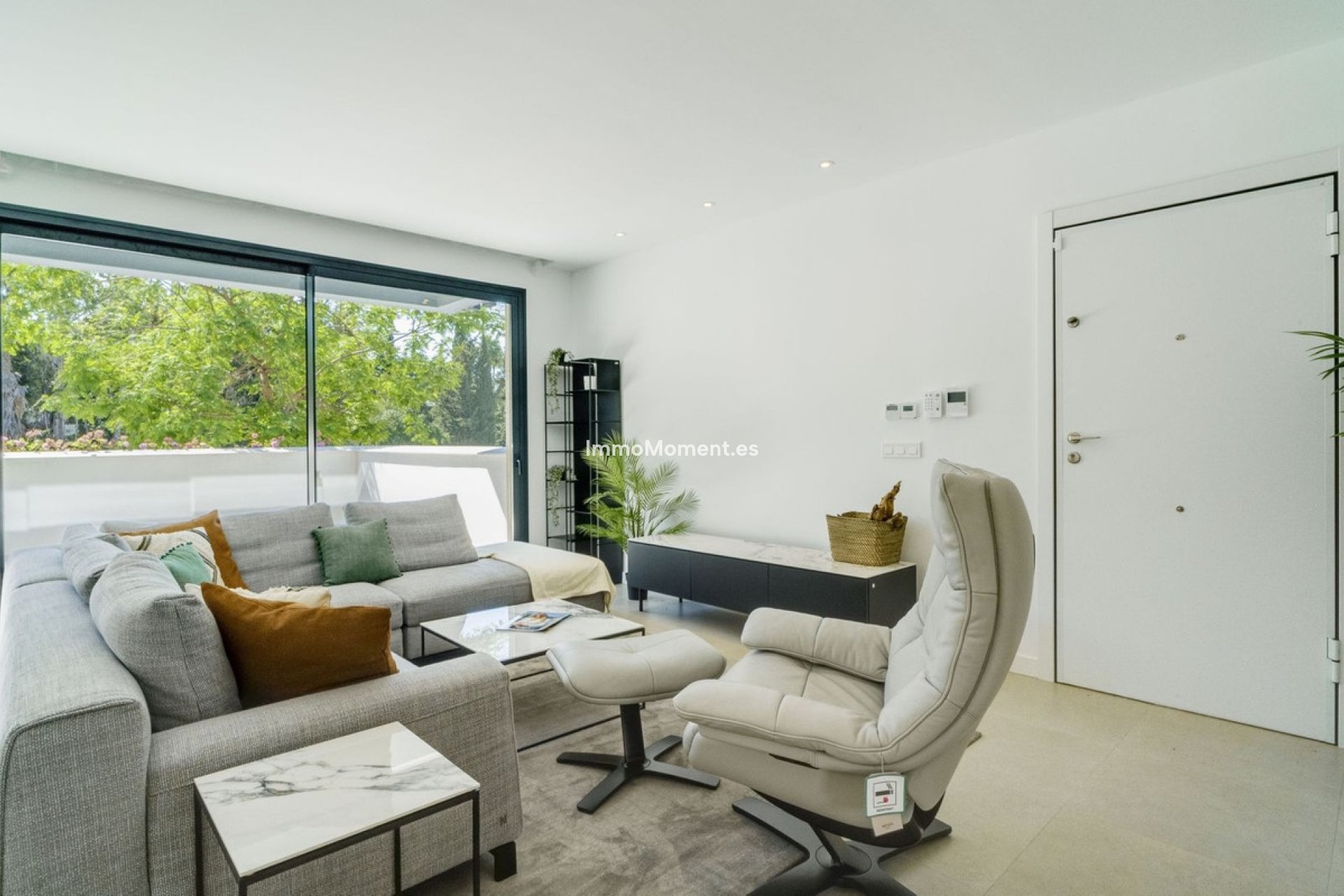 Resale - Detached villa - Estepona - Estepona Centro