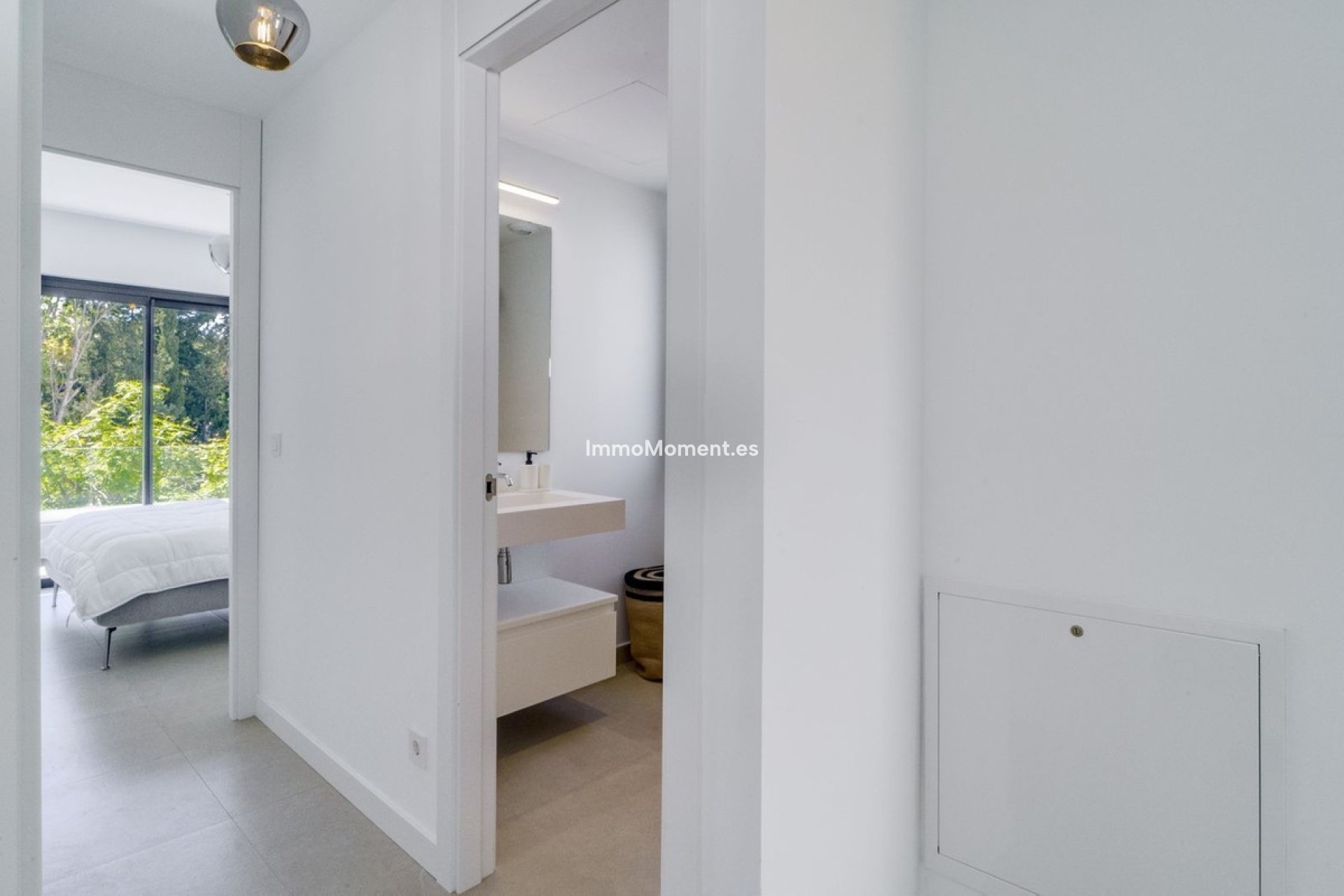 Resale - Detached villa - Estepona - Estepona Centro
