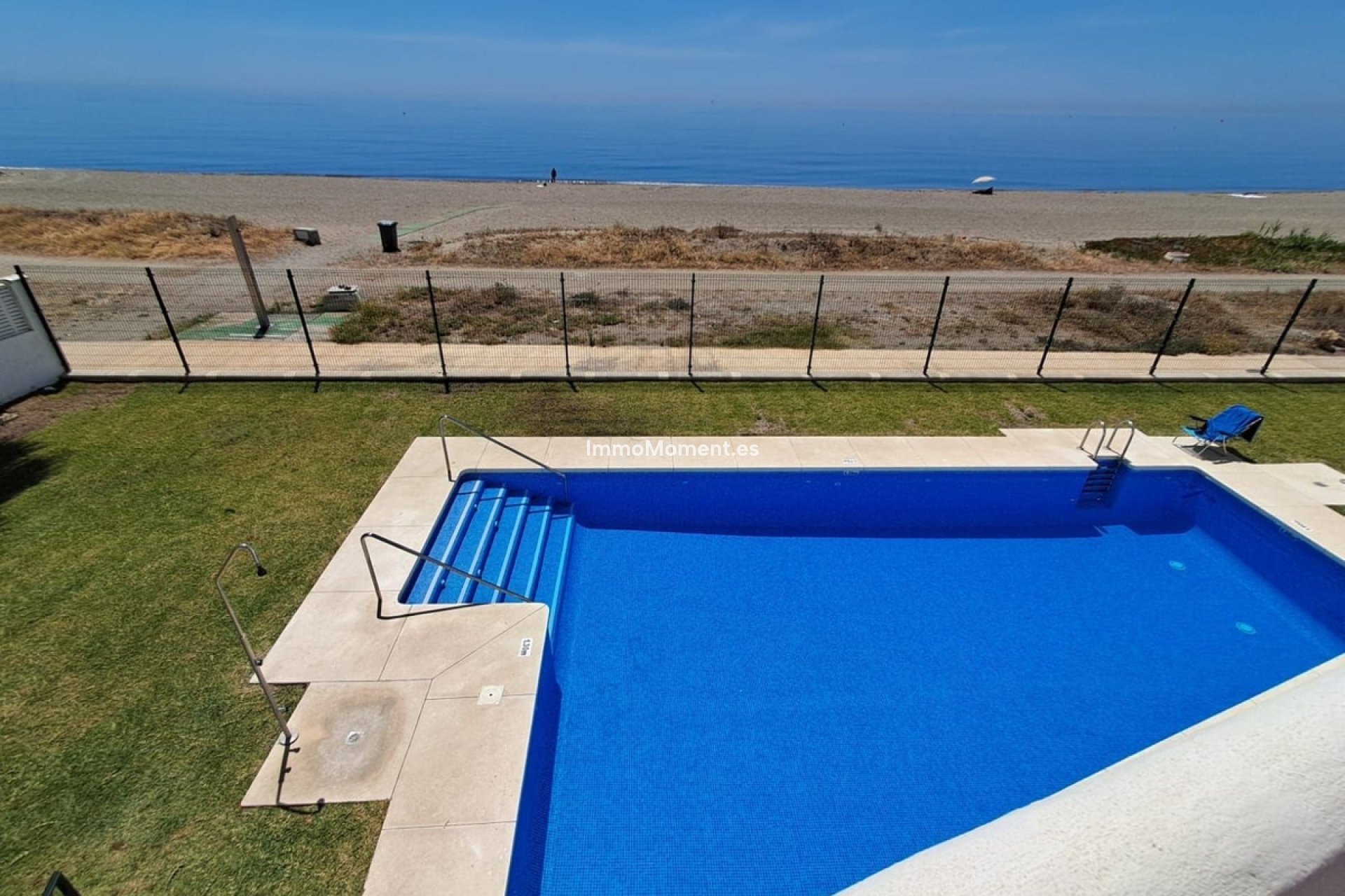Resale - Detached villa - Estepona - Estepona Centro