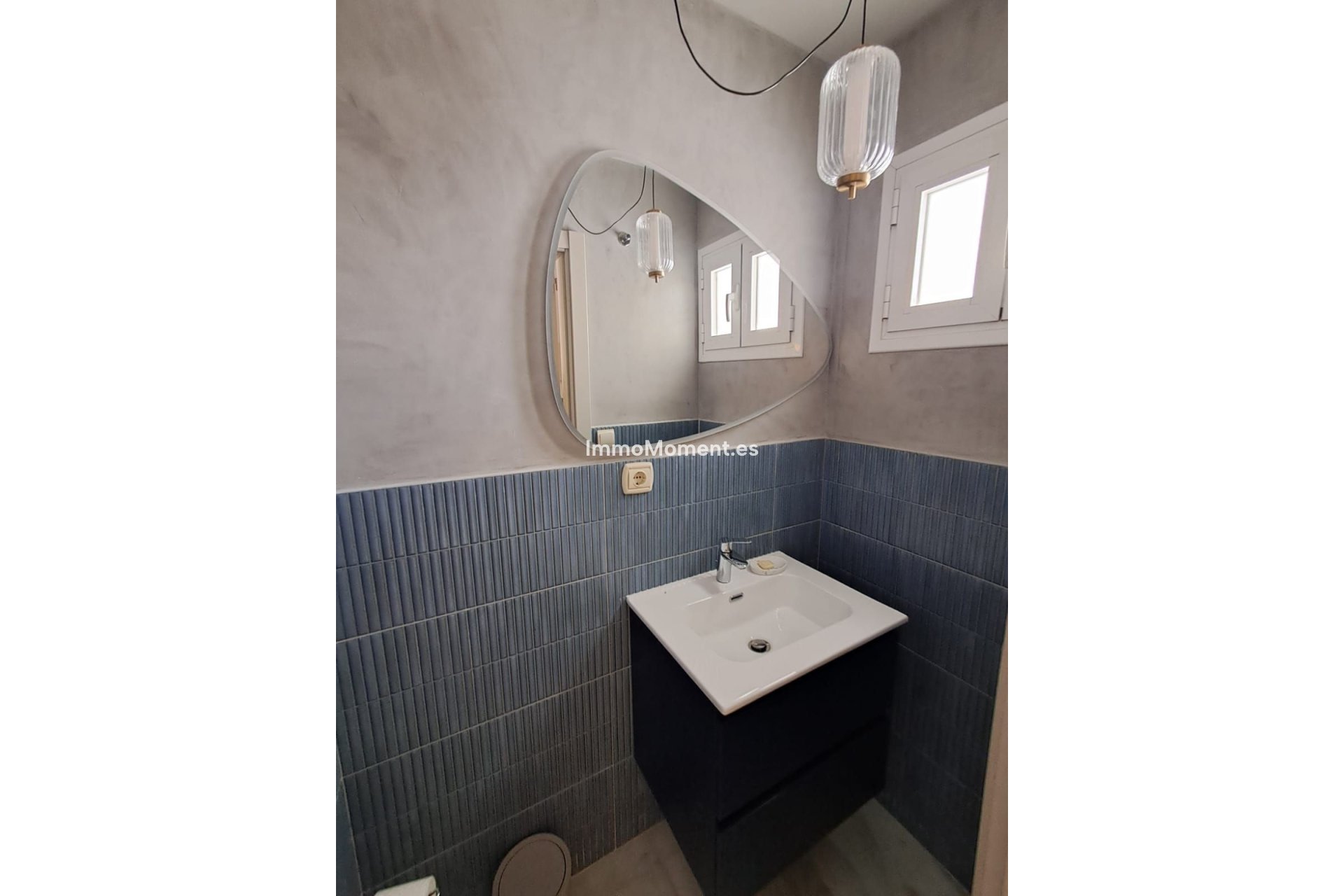 Resale - Detached villa - Estepona - Estepona Centro