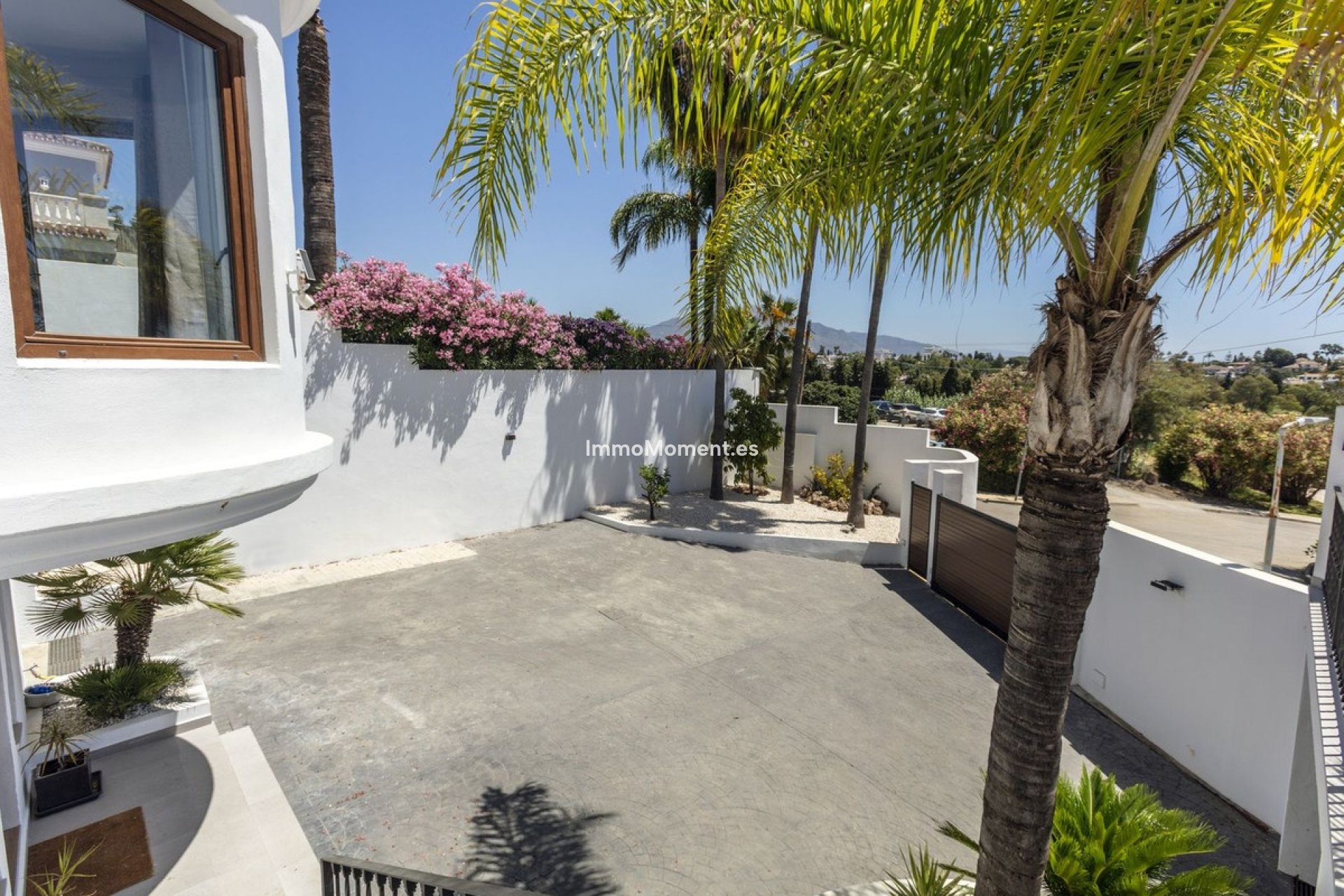 Resale - Detached villa - Estepona - Estepona Centro