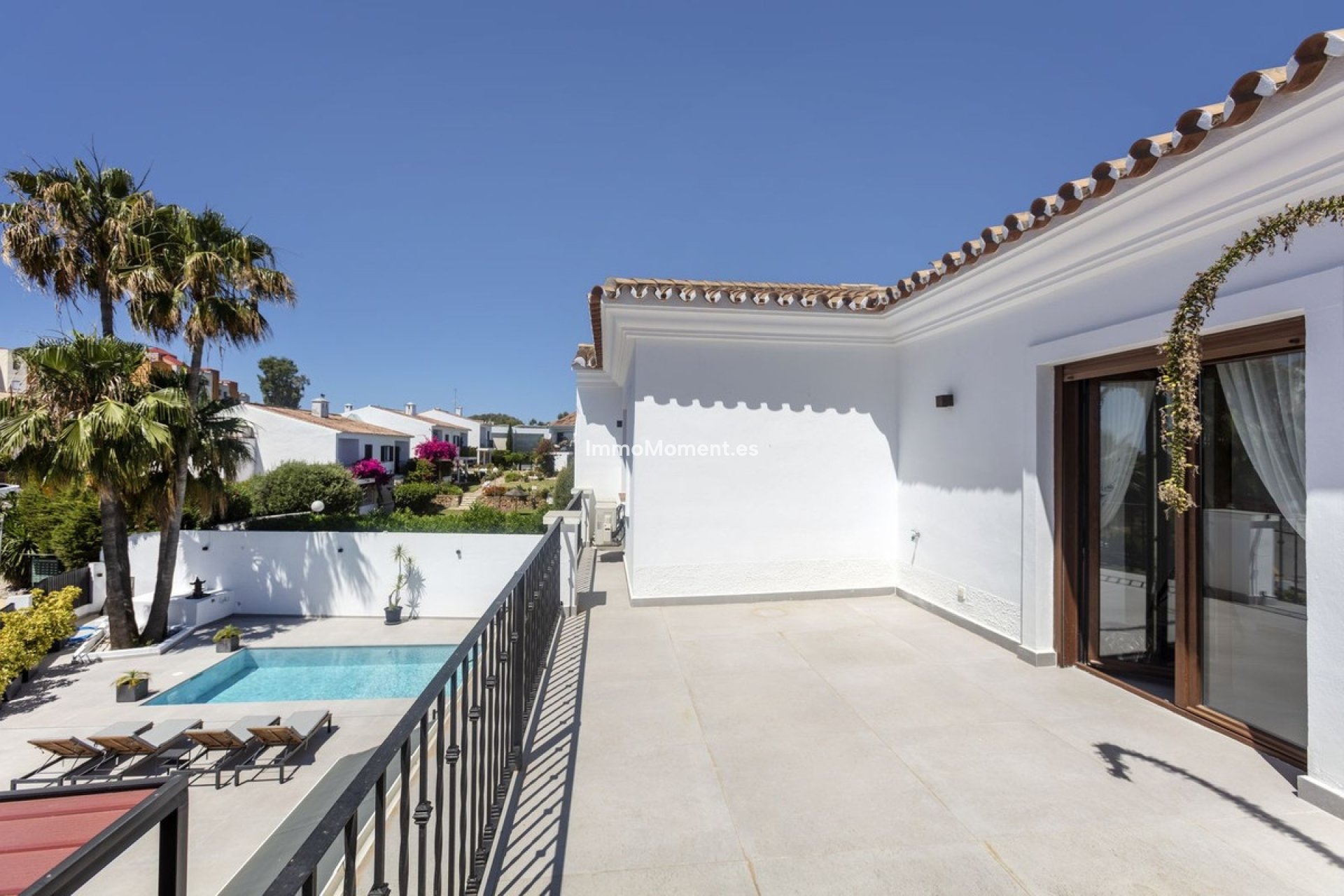 Resale - Detached villa - Estepona - Estepona Centro