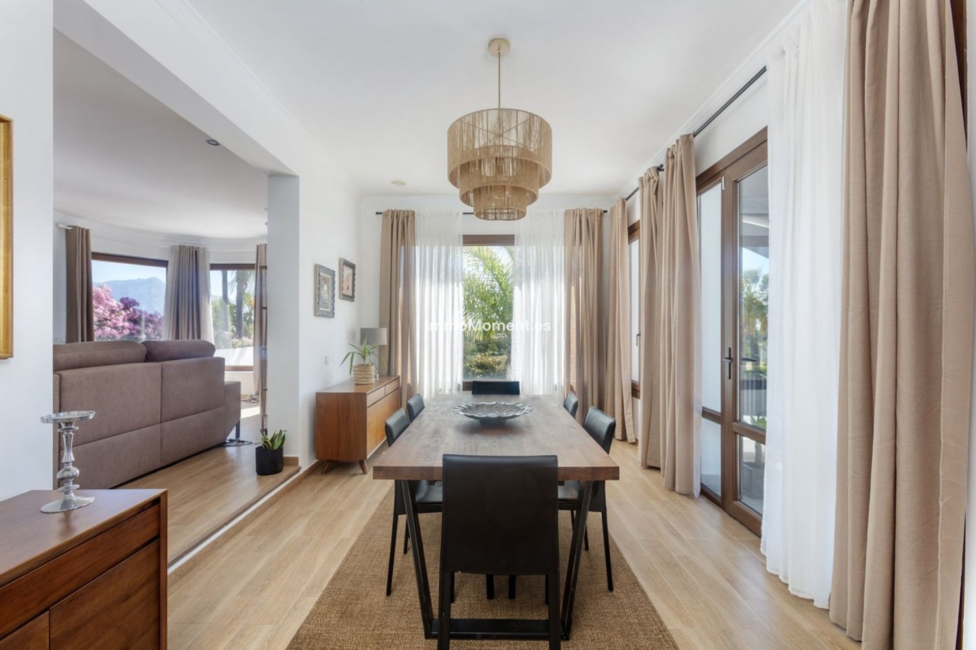 Resale - Detached villa - Estepona - Estepona Centro
