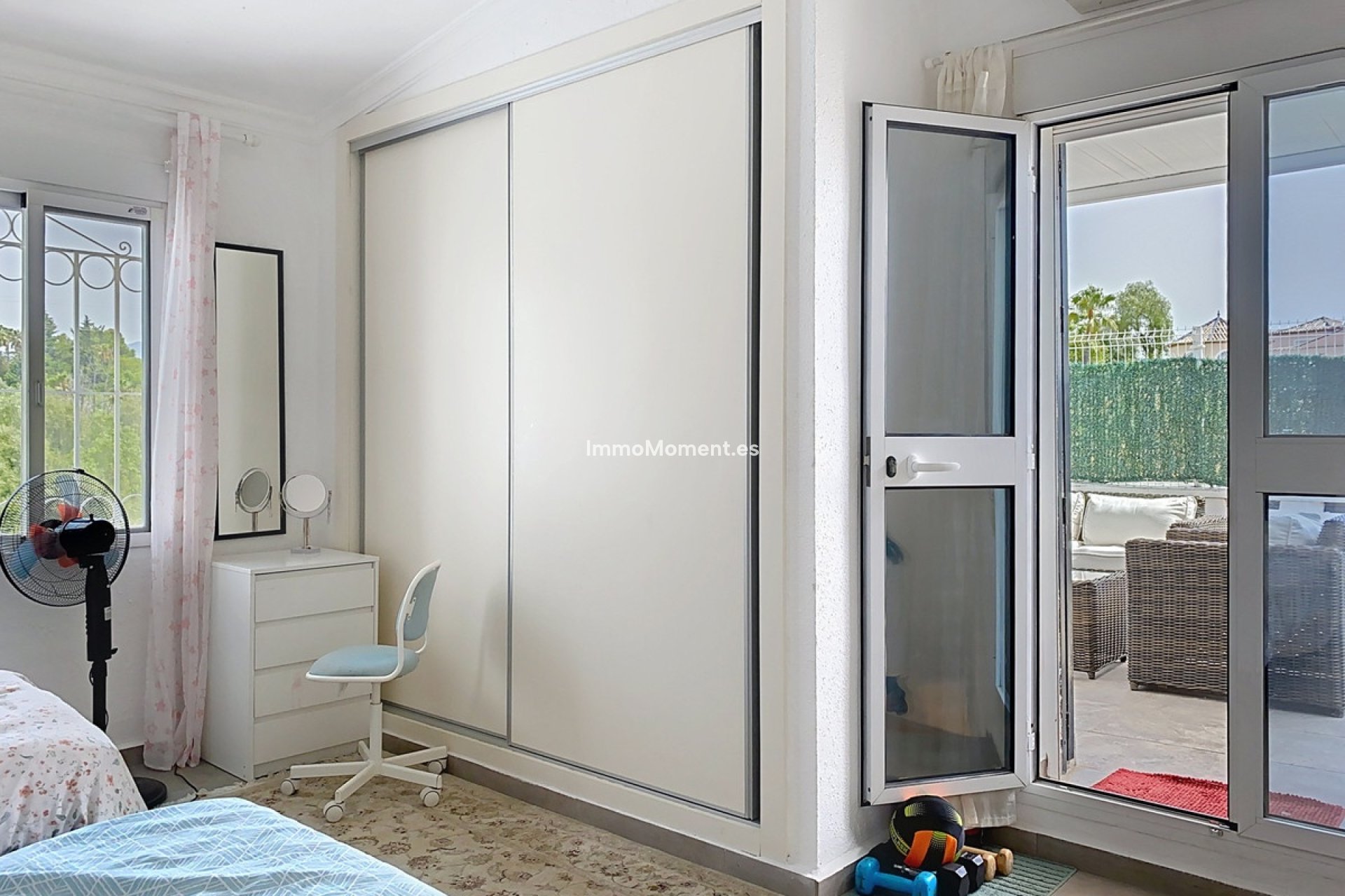 Resale - Detached villa - Estepona - Estepona Centro