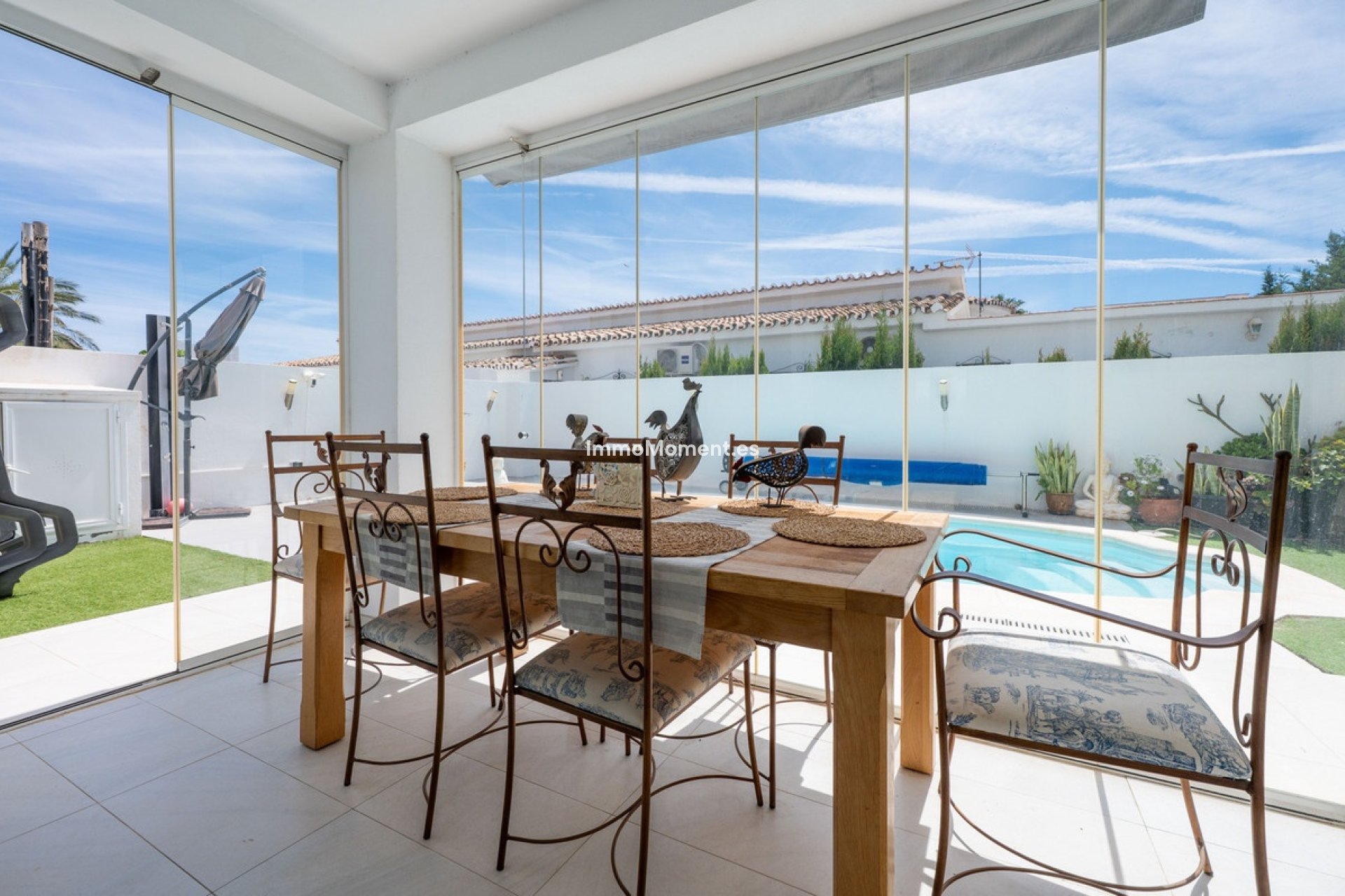 Resale - Detached villa - Estepona - Estepona Centro