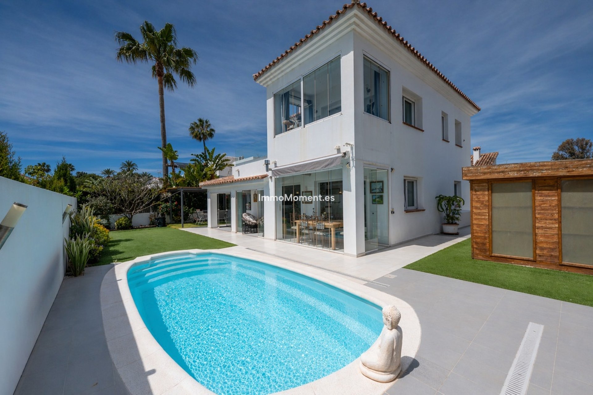 Resale - Detached villa - Estepona - Estepona Centro