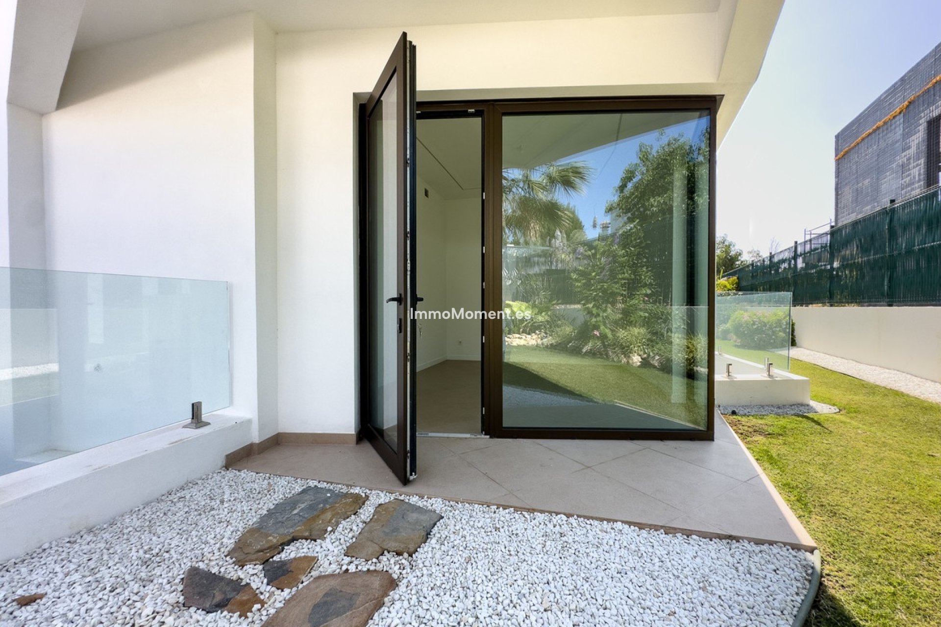 Resale - Detached villa - Estepona - Estepona Centro