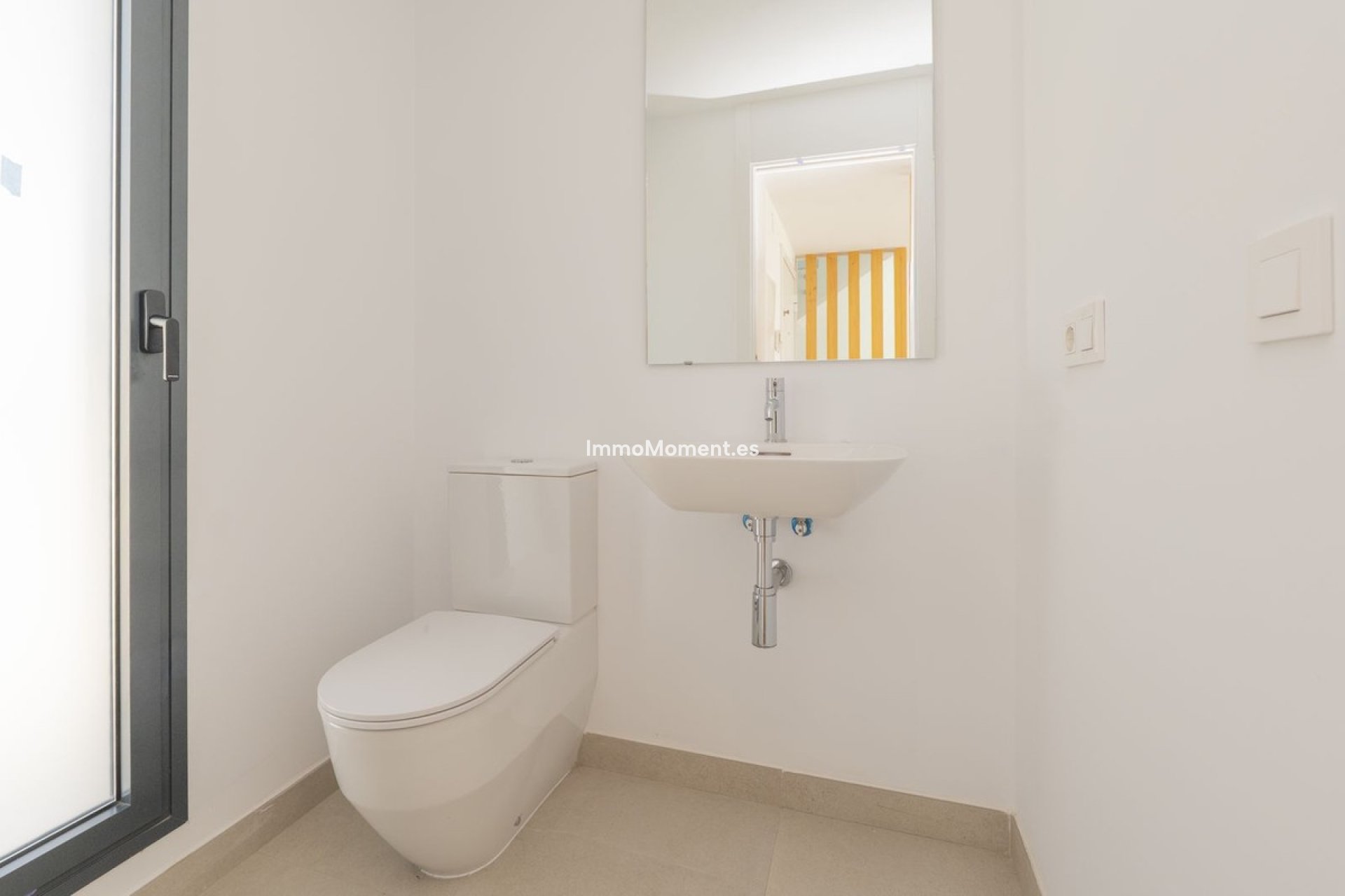 Resale - Detached villa - Estepona - Estepona Centro