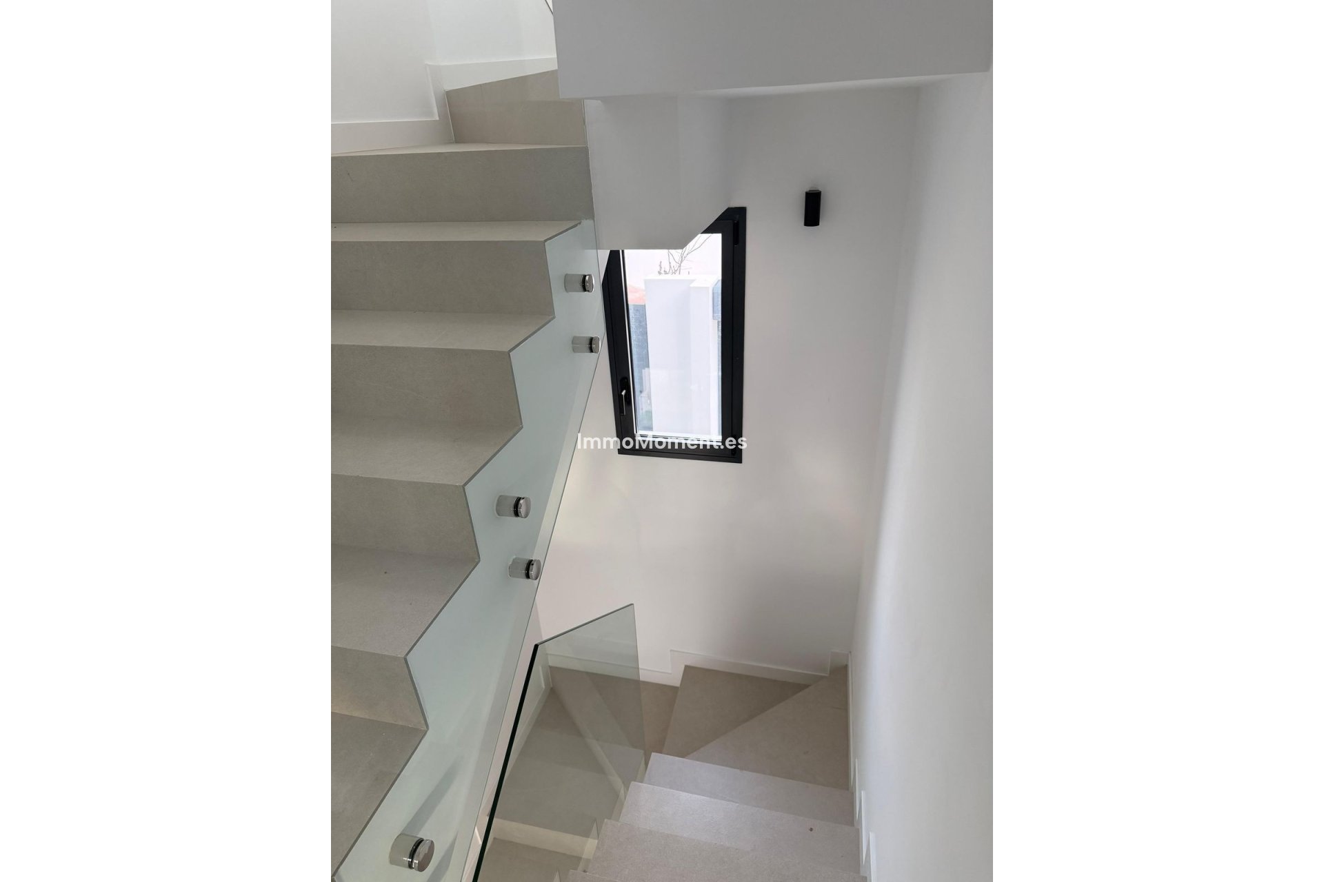 Resale - Detached villa - Estepona - Estepona Centro