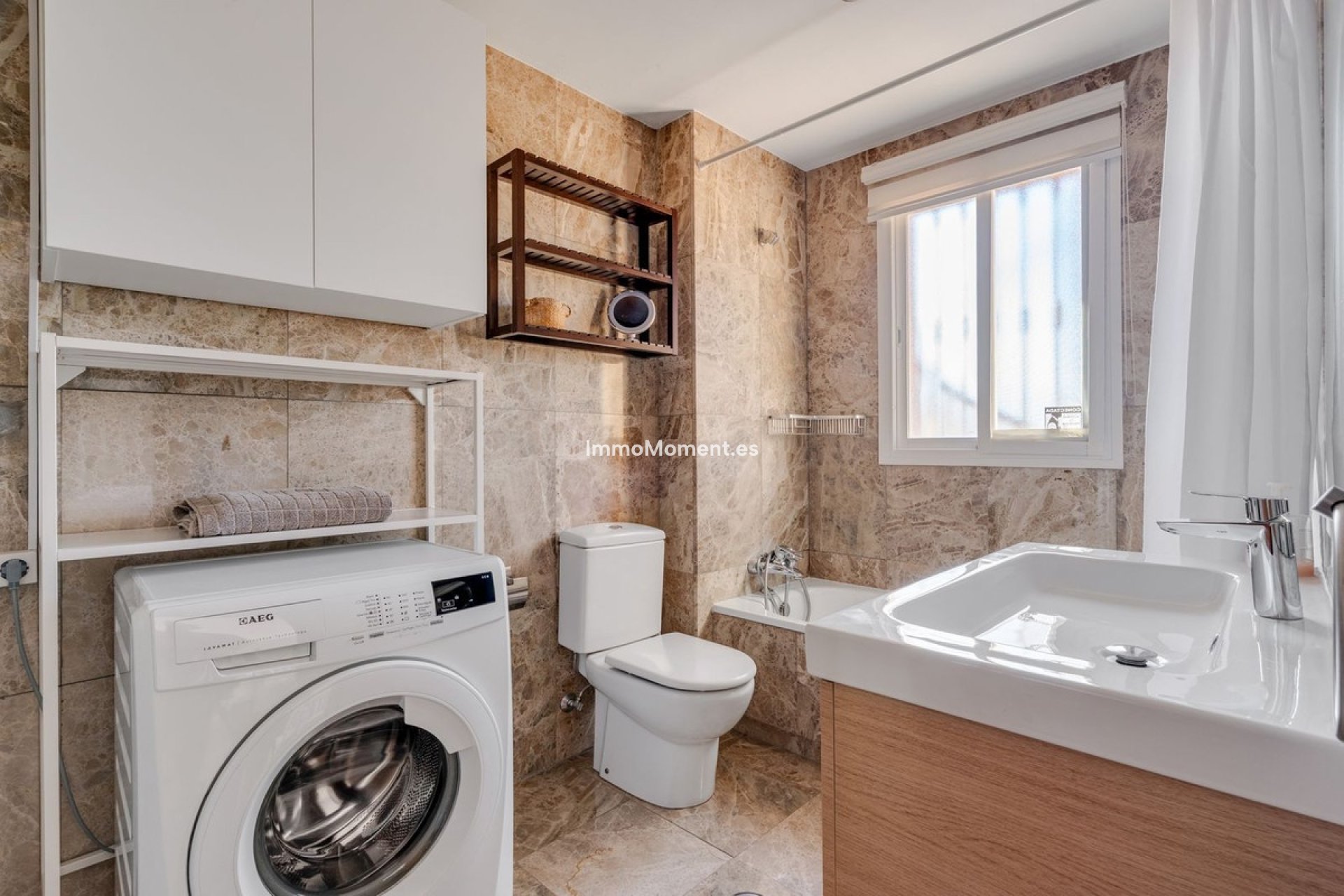 Resale - Detached villa - Estepona - Estepona Centro