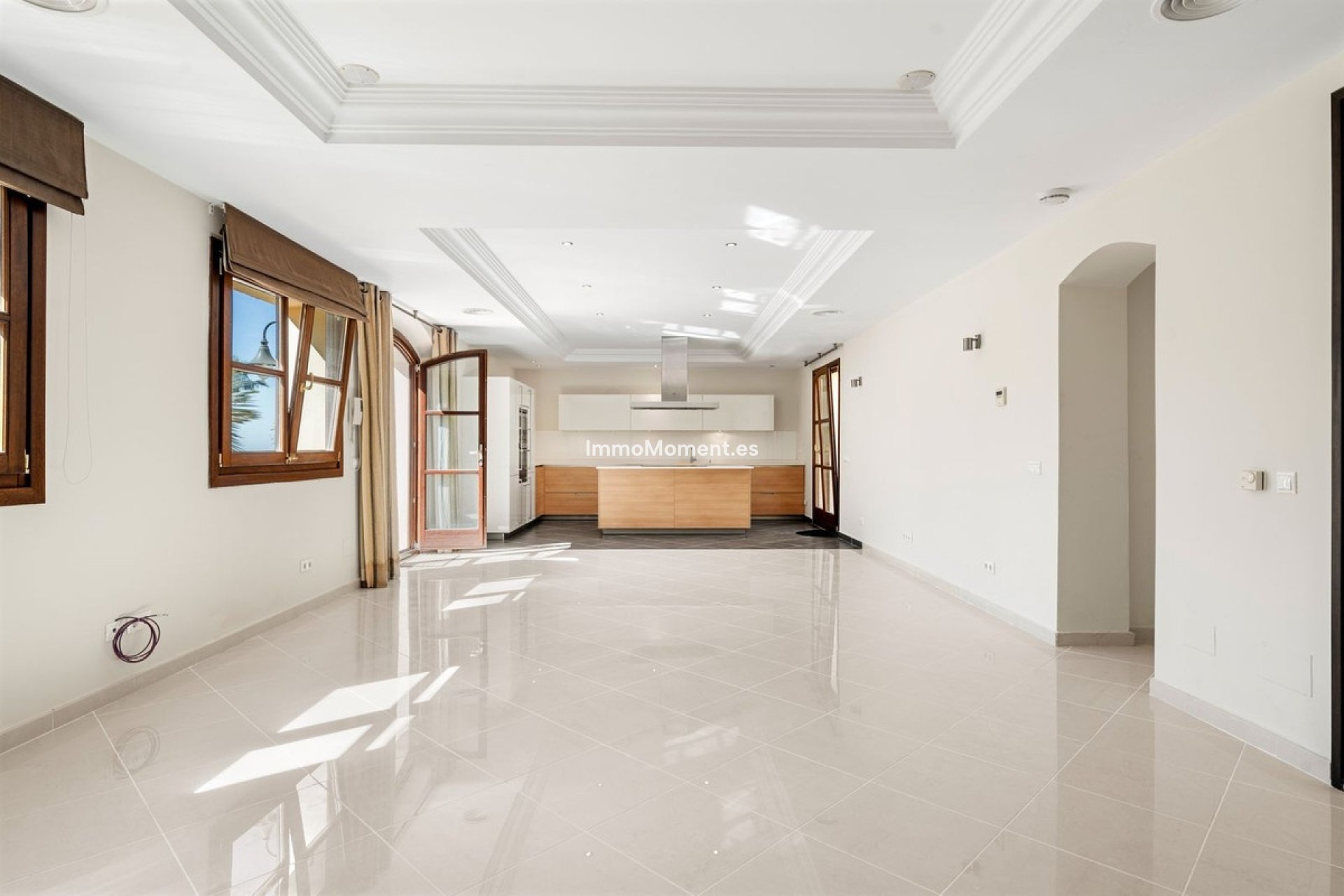 Resale - Detached villa - Estepona - Estepona Centro